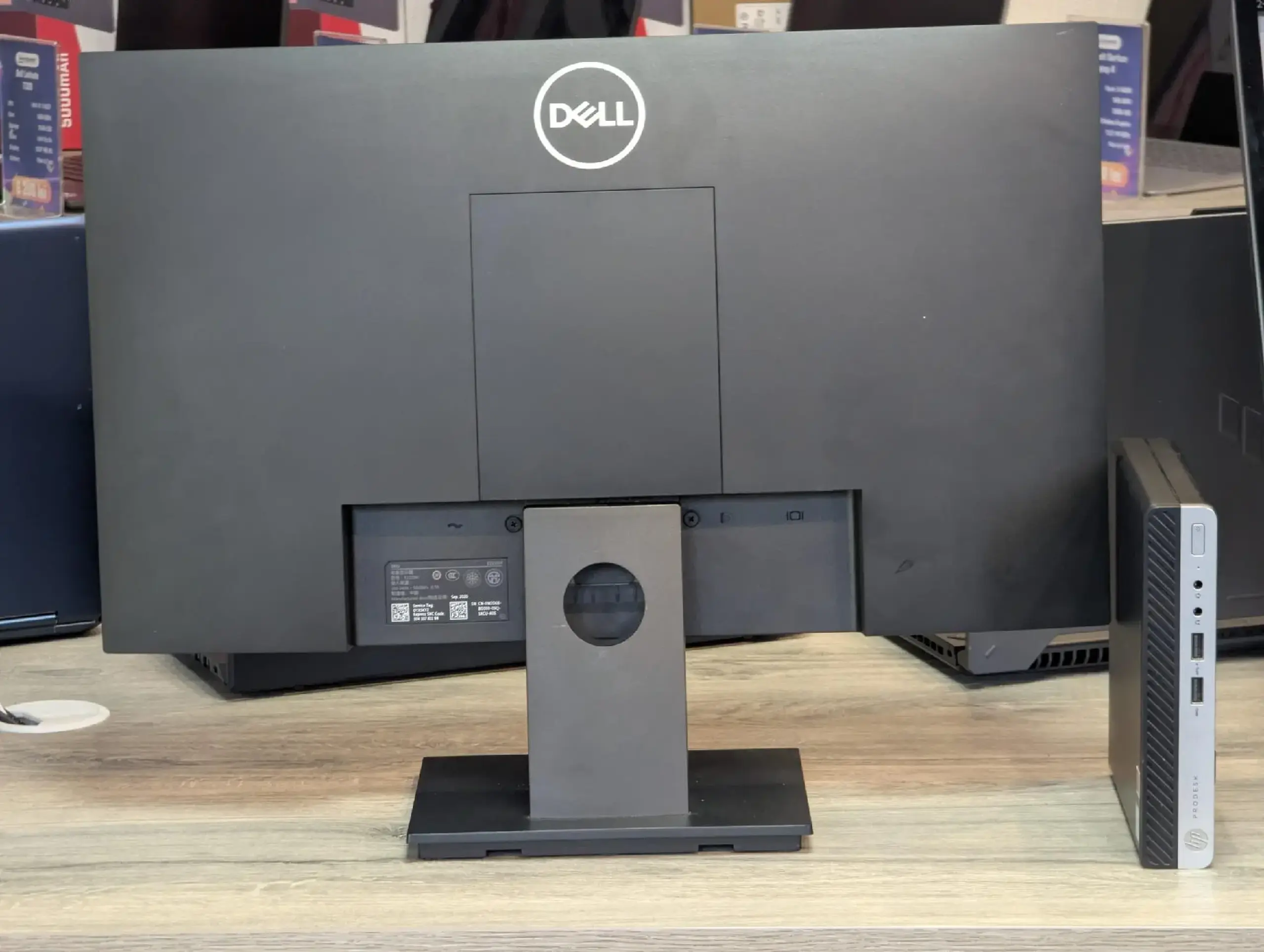 Monitor Dell E2220H 21.5" Full HD | DisplayPort / VGA