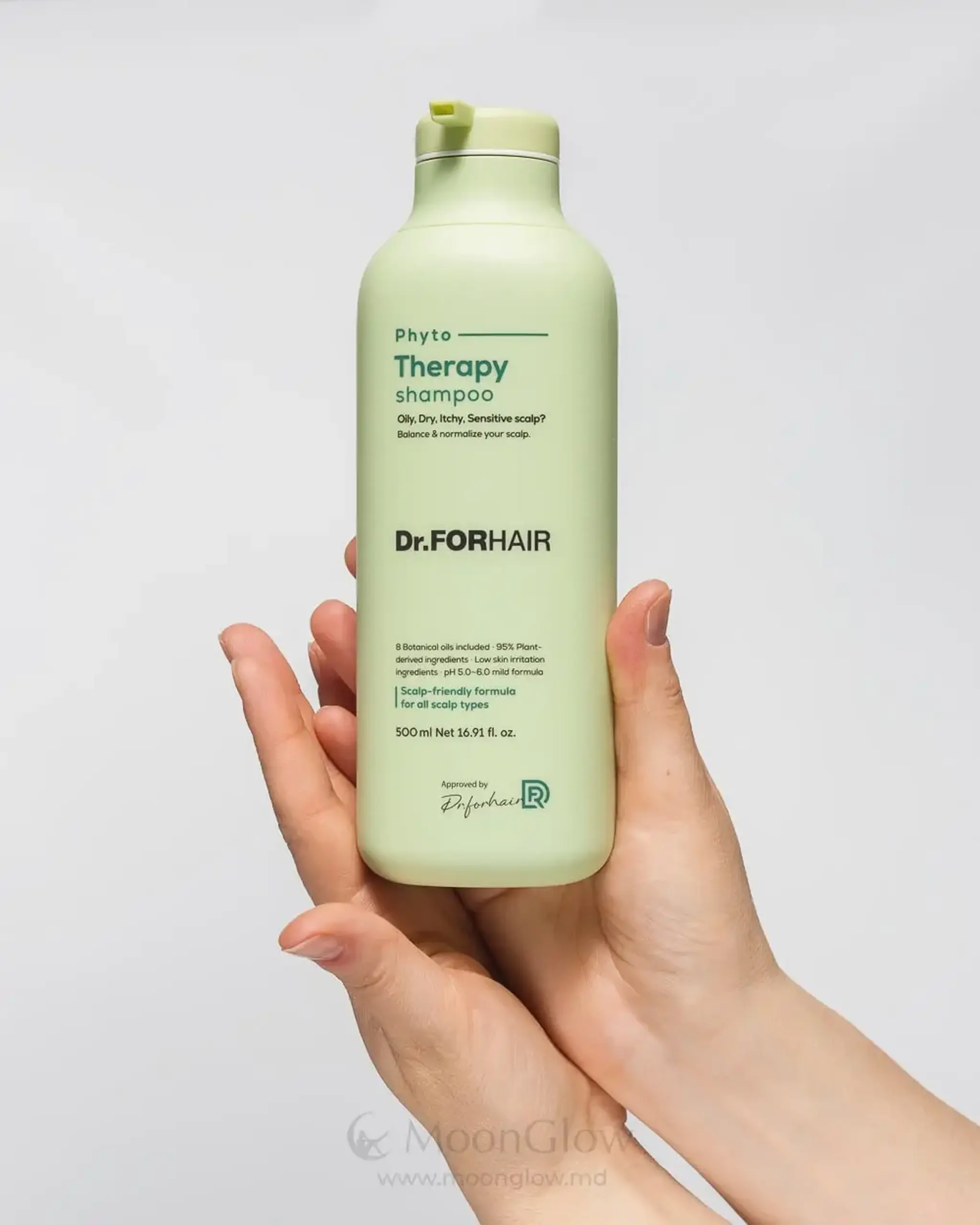 Şampon cu complex de uleiuri vegetale Dr.ForHair Phyto Therapy Shampoo 500 ml