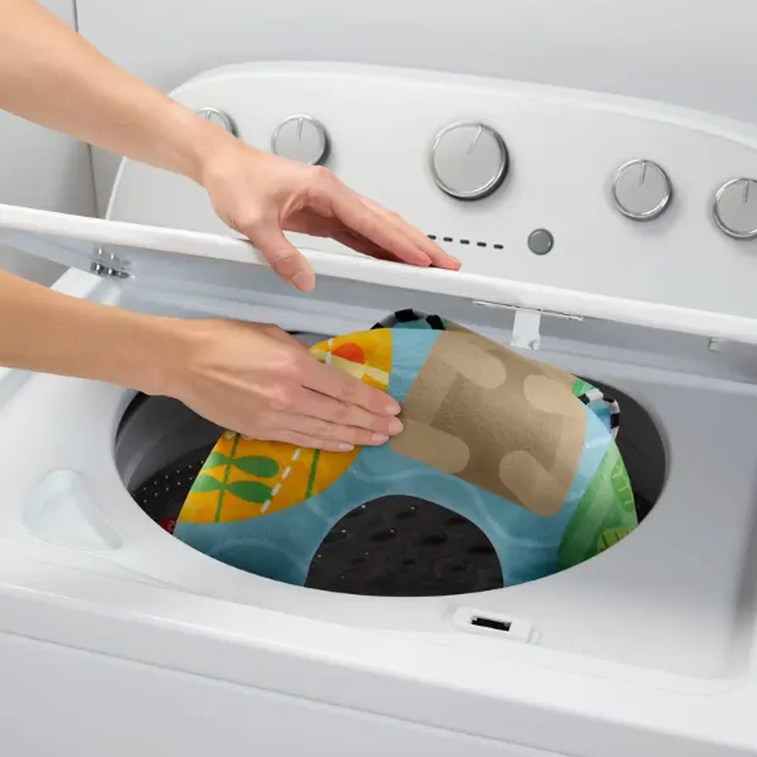Perna pentru joaca pe burtică, cu jucărie și zornăitoare