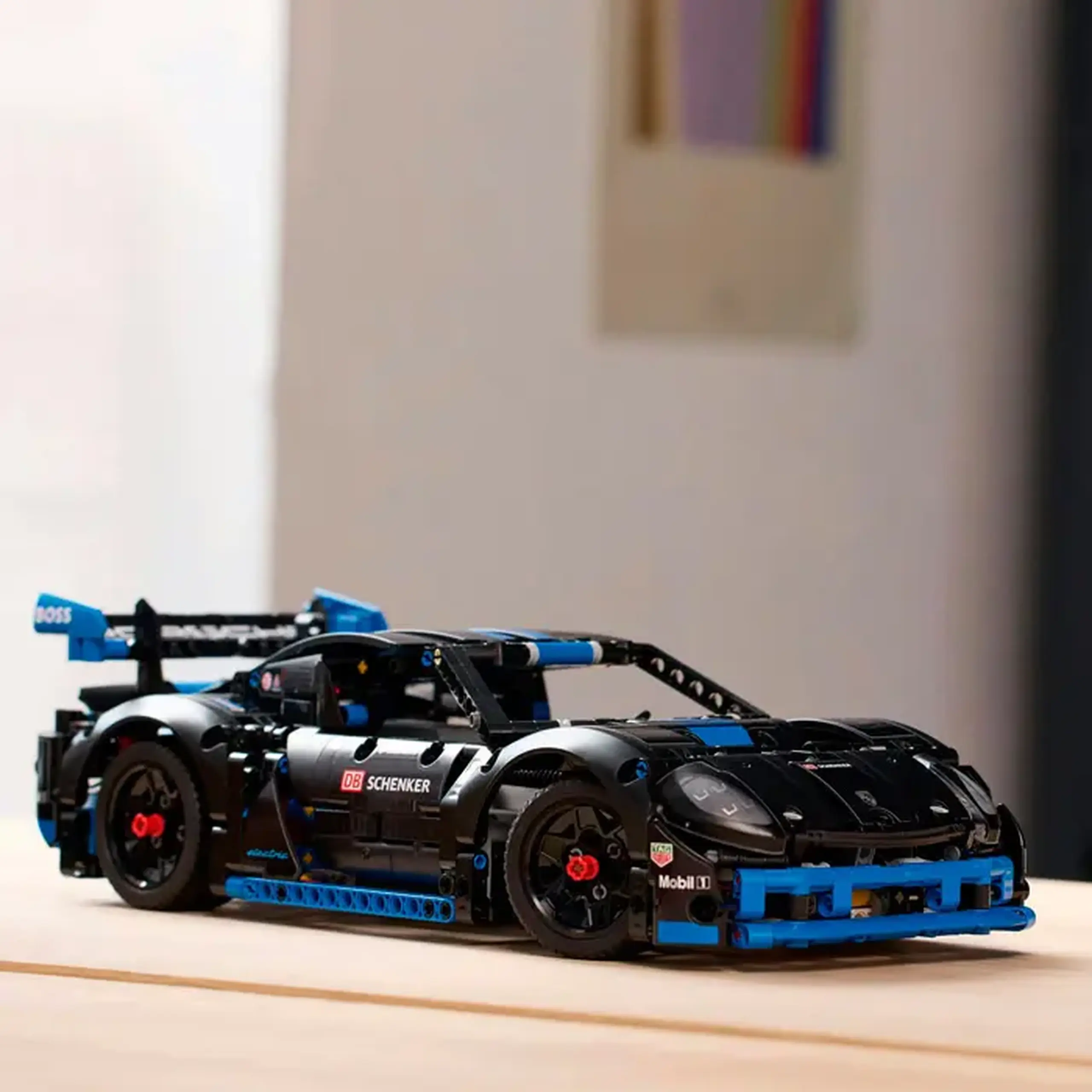 Lego Technic RC Porsche GT4 42176