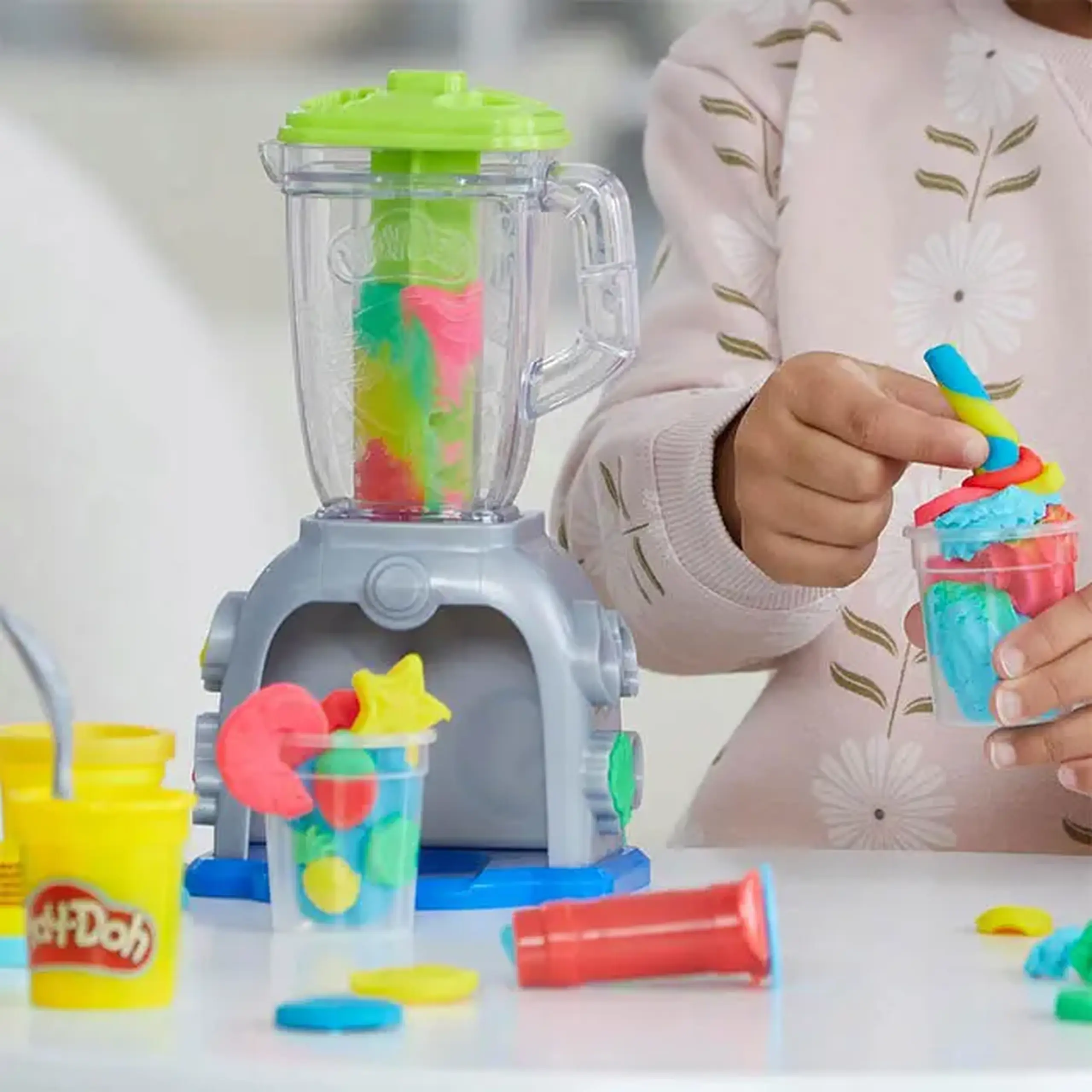 Play Doh blender Swirlin Smoothies F9142