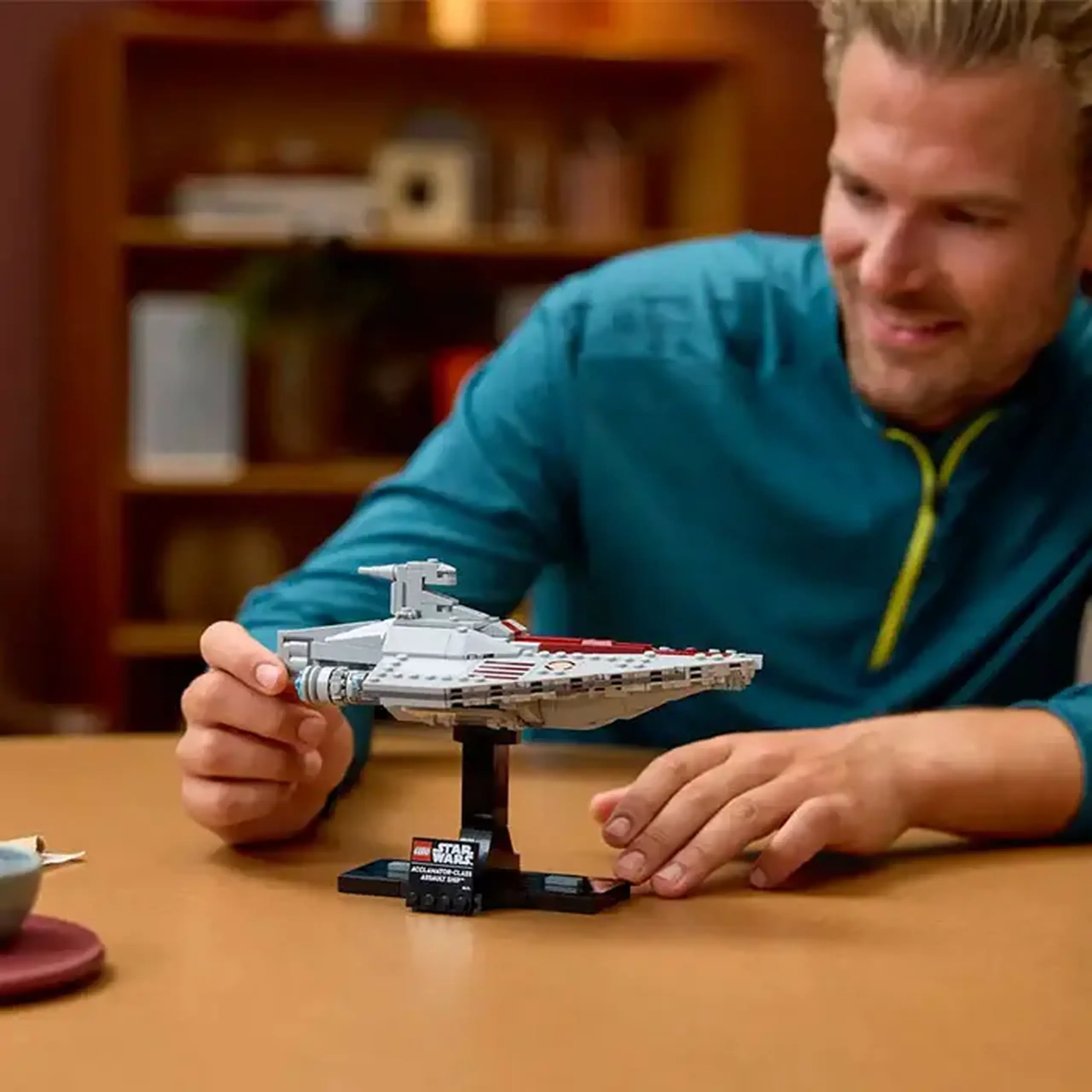 Lego Star Wars Acclamator-class Assault Ship 75404
