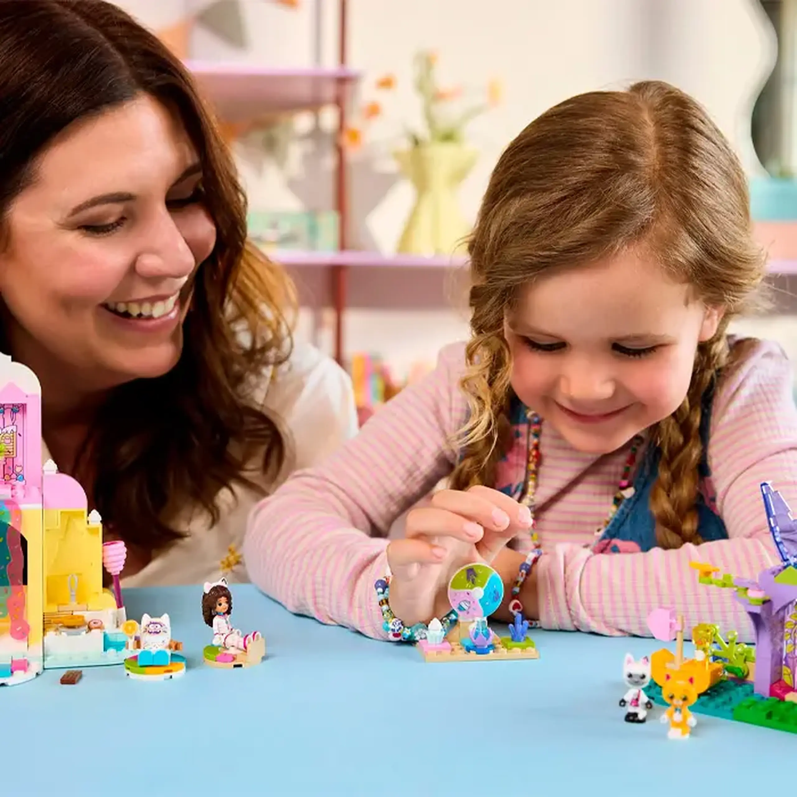 Lego Gabby's Dollhouse Sweet Treat Mountain & Kitty Garden 11205