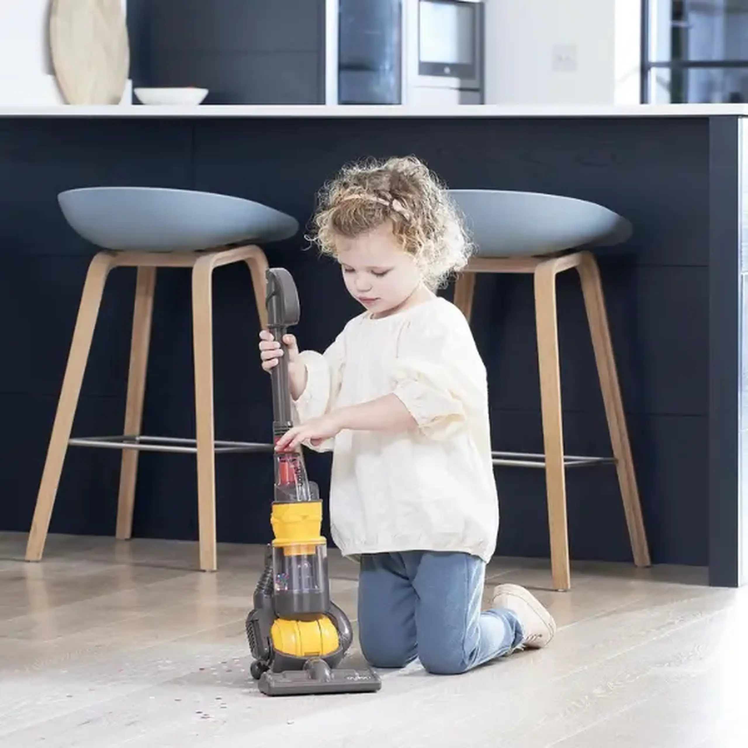 Aspirator de jucărie pentru copii Dyson Ball cu funcție de aspirare, 63 cm