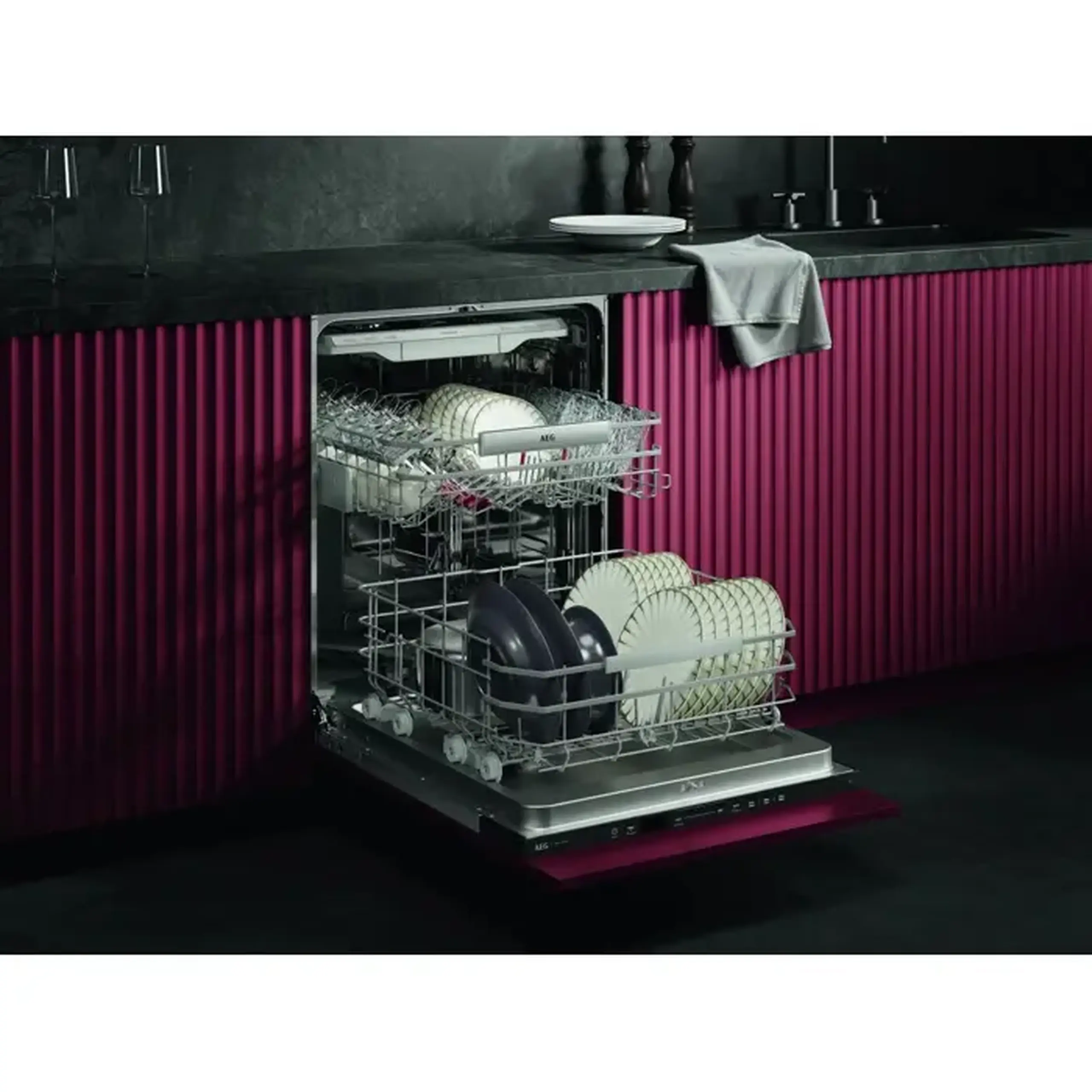 Mașină de spălat vase AEG GI8200A2TN, Alb