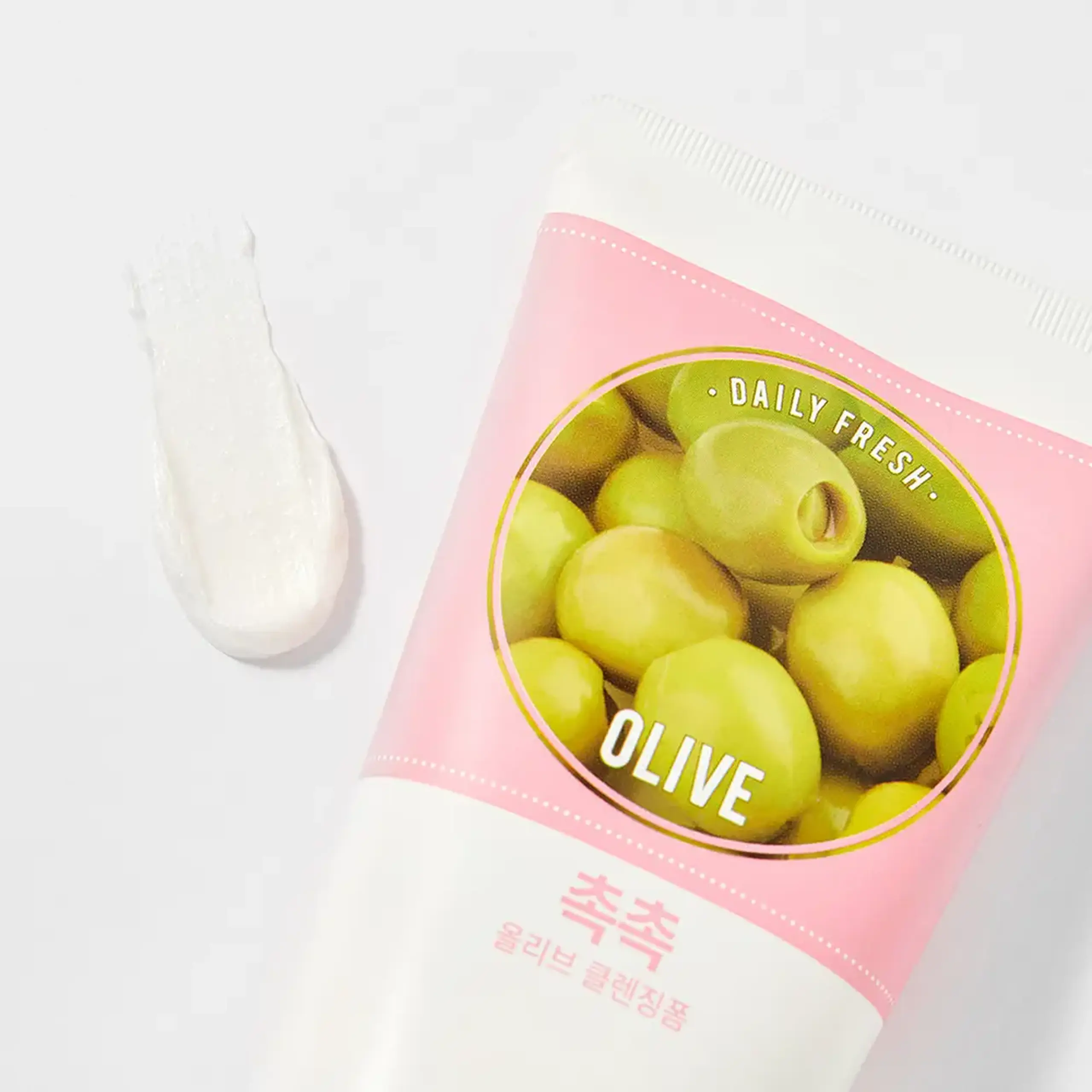 Spuma ușoară de curățat cu extract de măsline Holika Holika Daily Fresh Olive Cleansing Foam 150 ml