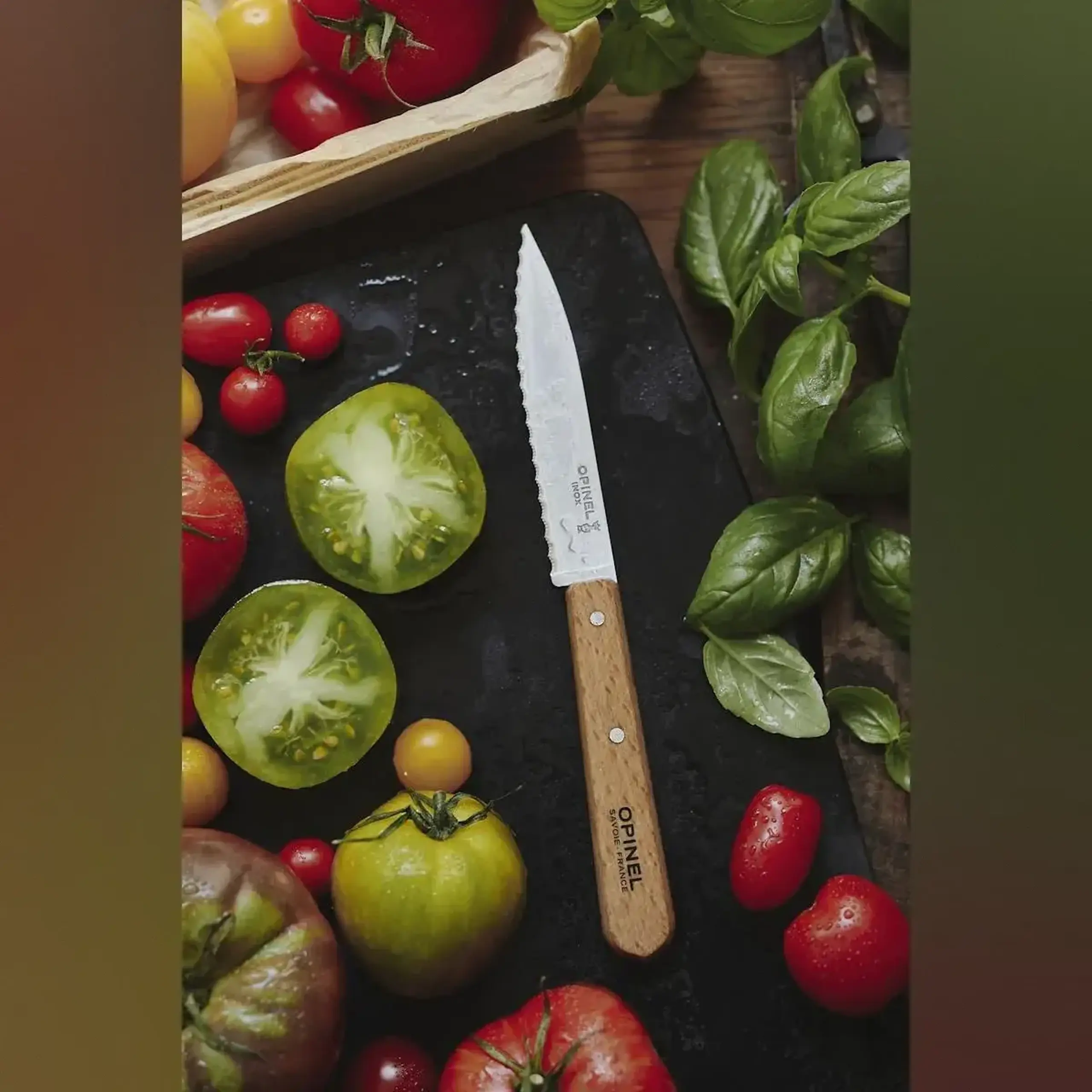 Cuțit Opinel №113 Serrated Beech