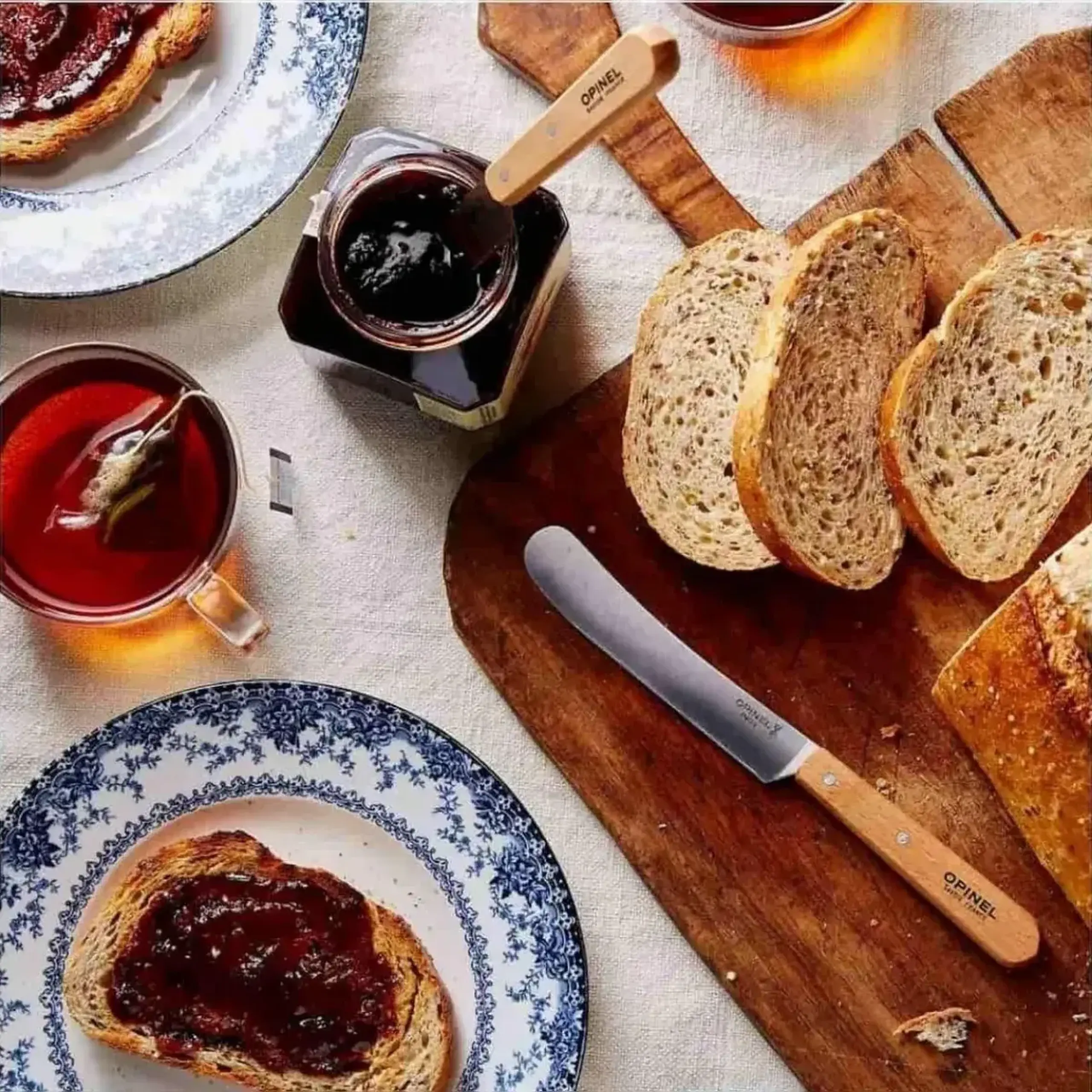 Cuțit Opinel Breakfast Beechwood