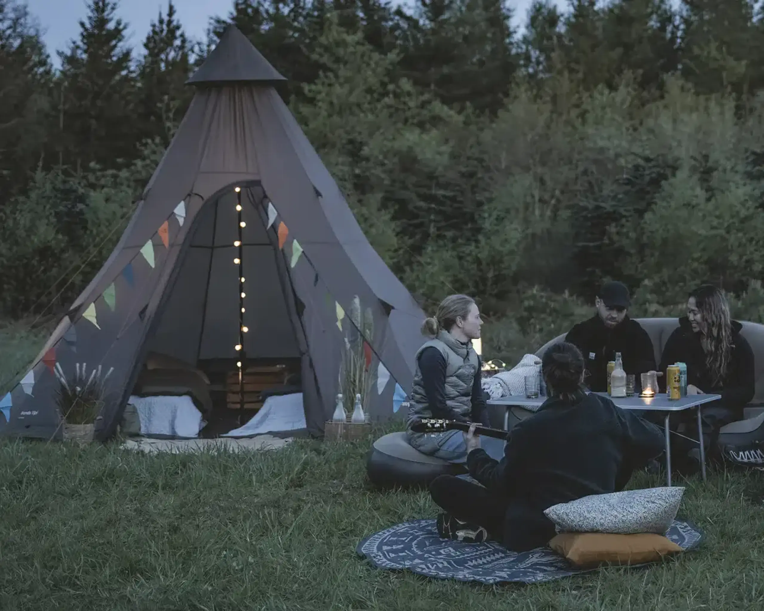 Lanterna Easy Camp Blur Light Chain white 200 cm