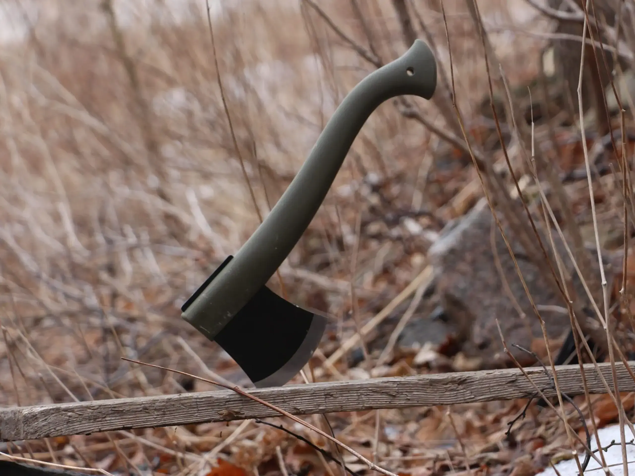 Topor Mora Lightweight Axe Military Green