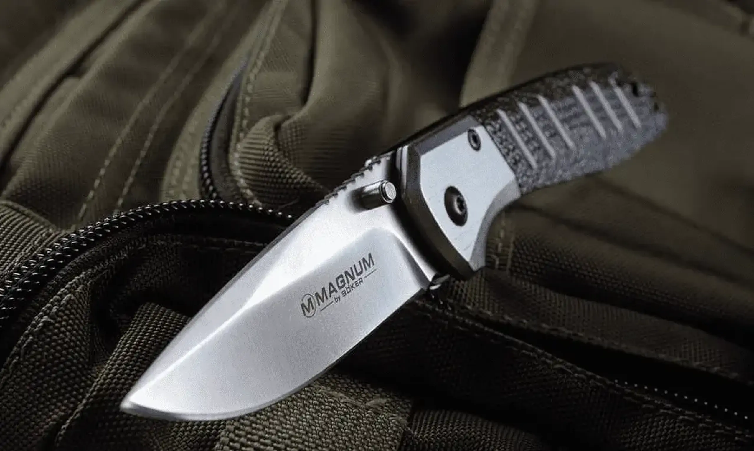 Cuțit Boker Magnum Advance Pro EDC Thumbstud