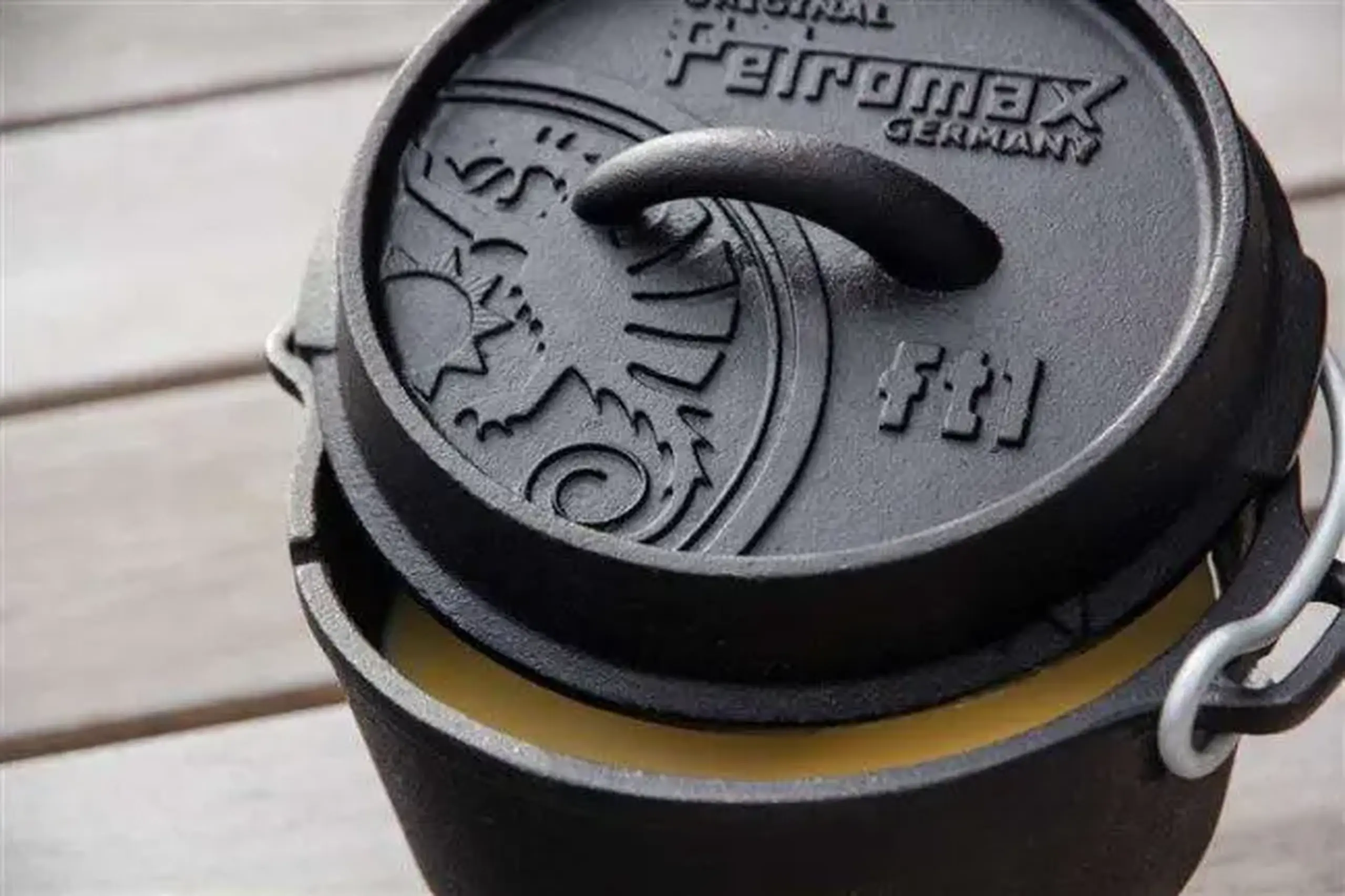 Oală Petromax Dutch Oven ft1 fara picioare