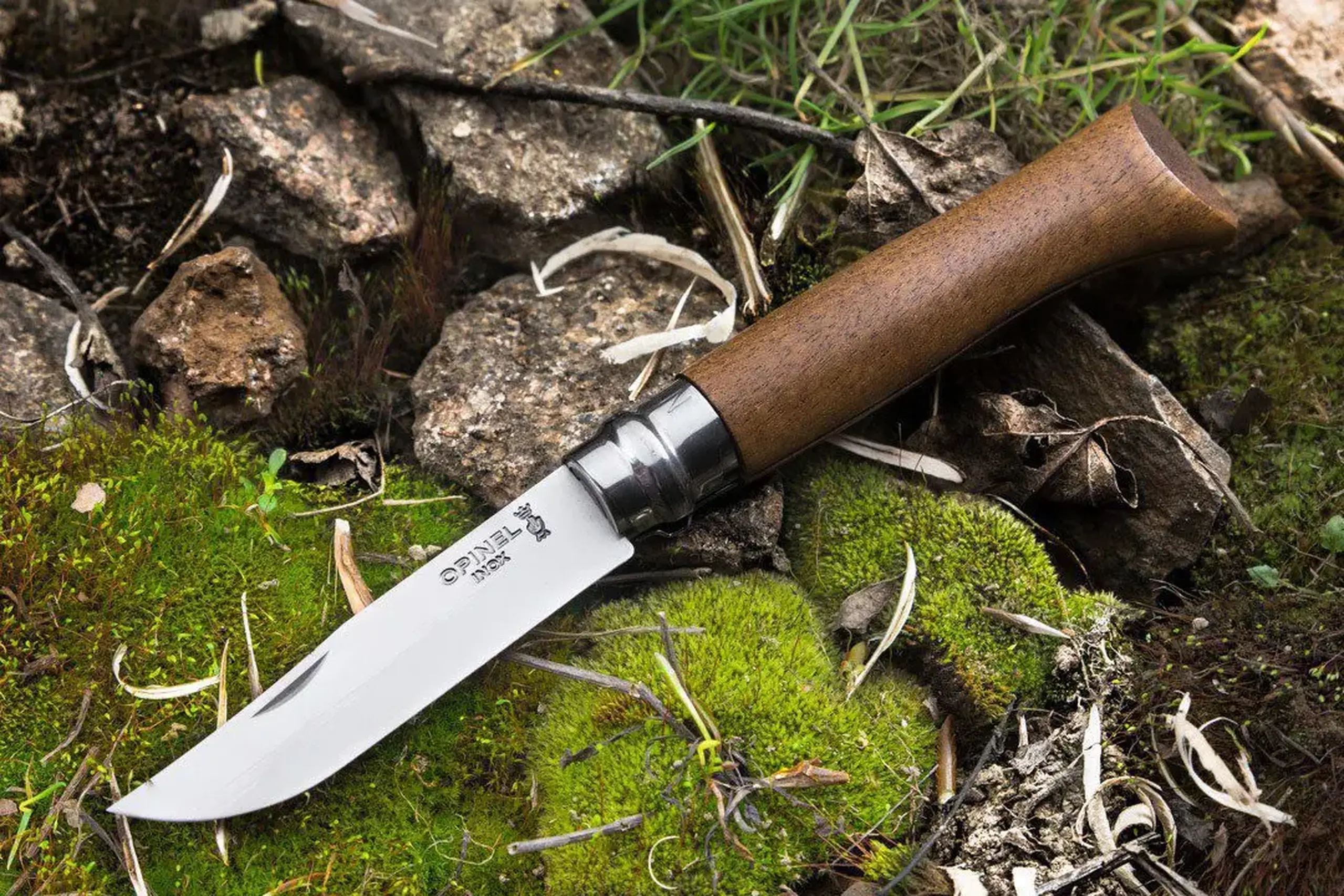Cuţit Opinel Stainless Steel Walnut