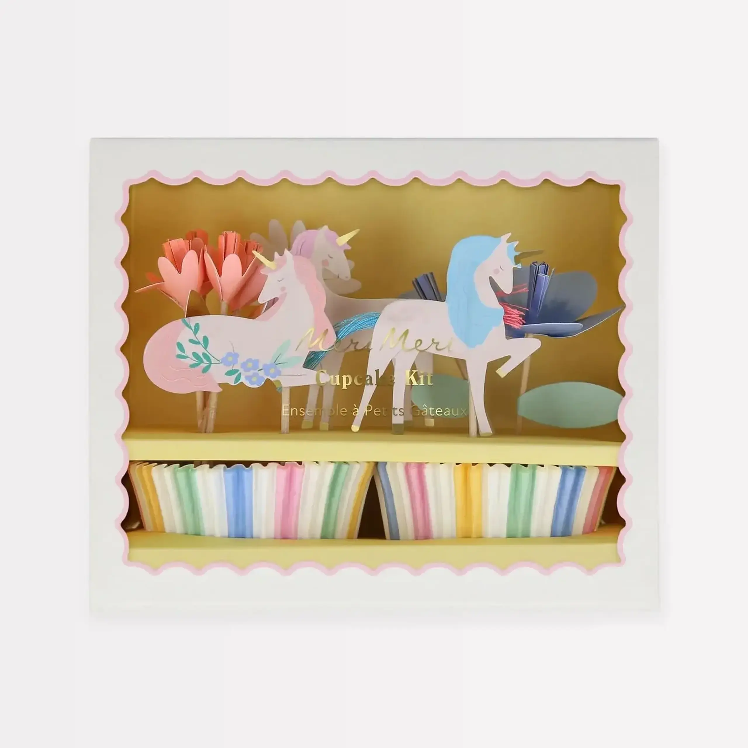 Set pentru decorarea brioselor cu unicorni si flori pastel