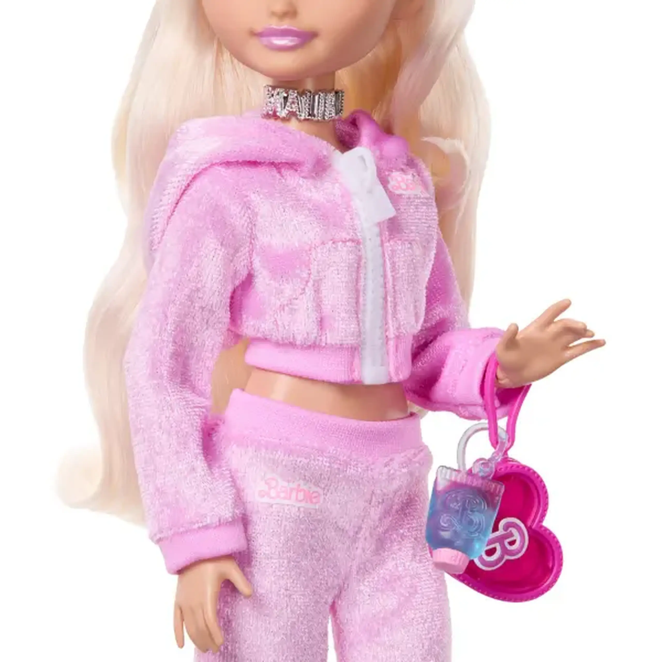 Păpușa Barbie Dream Besties „Malibu: Escapadă de weekend” cu accesorii