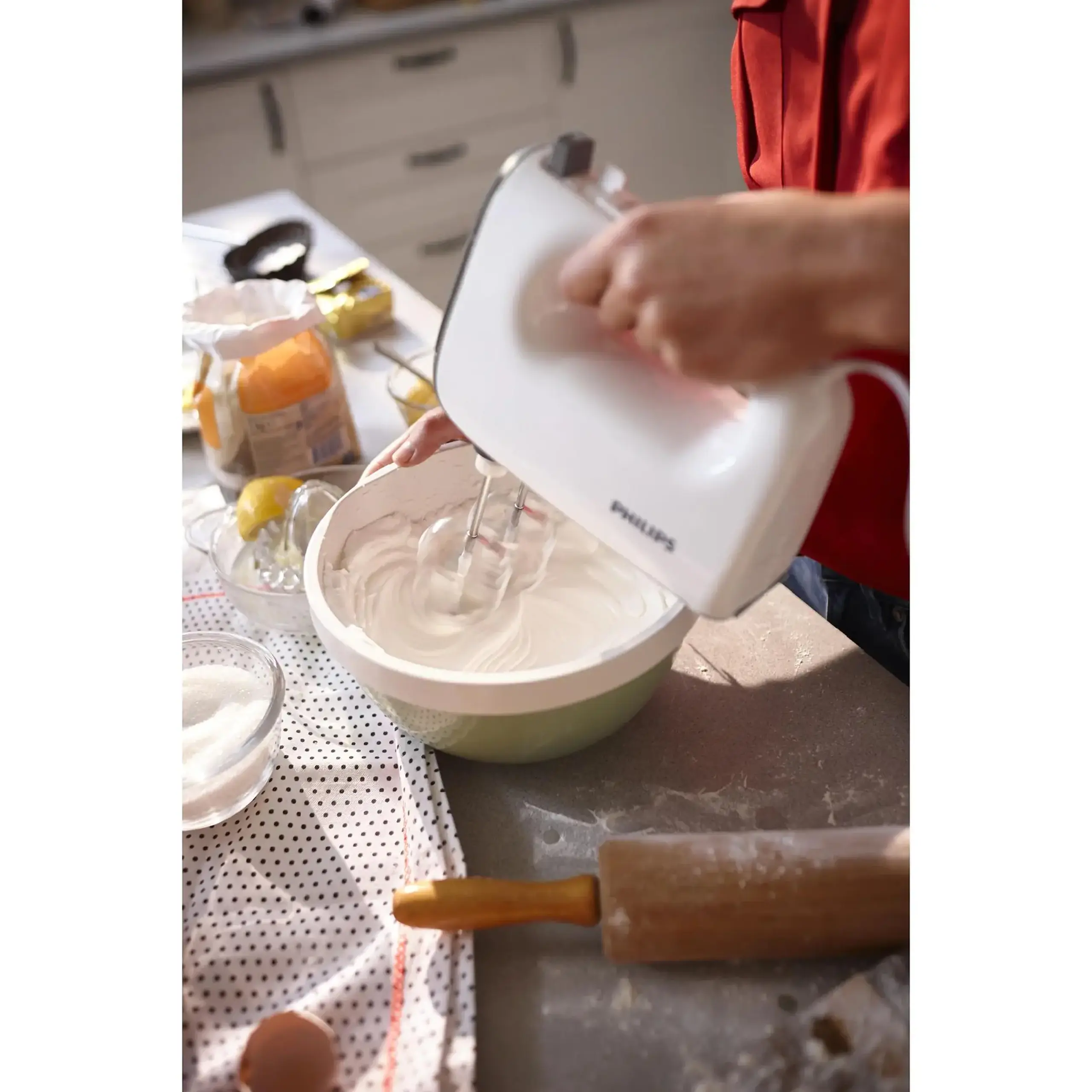 Mixer de mana Philips Viva Collection HR3740/00, 450 W, 5 viteze, Functie Turbo, Alb/Gri