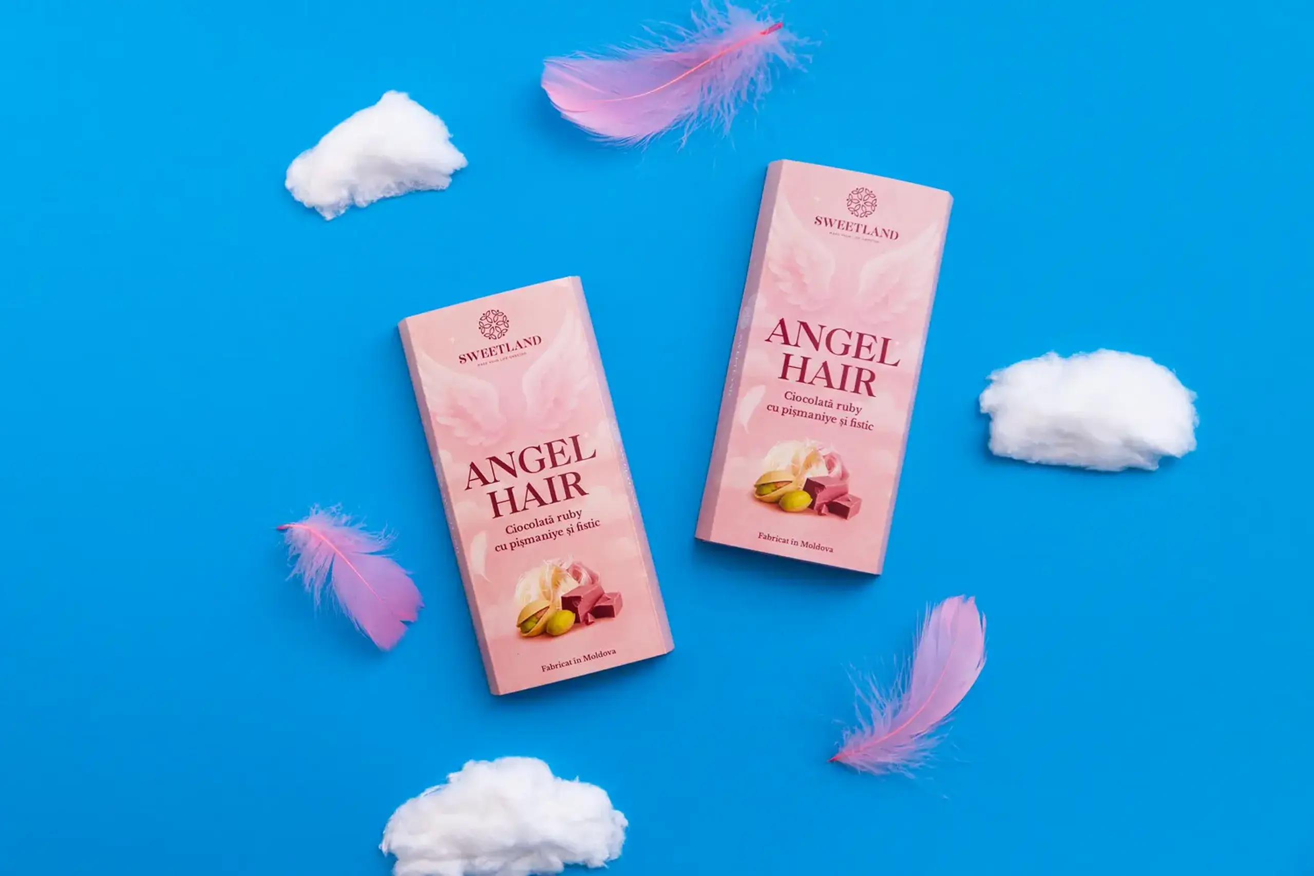 Angel Hair: сiocolată ruby ​​cu pișmaniye și fistic