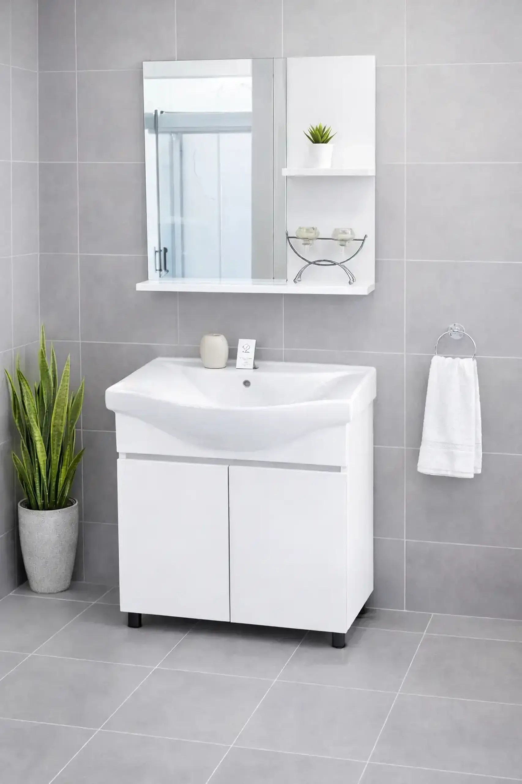 LUNA – Mobilier baie cu oglindă și lavoar inclus