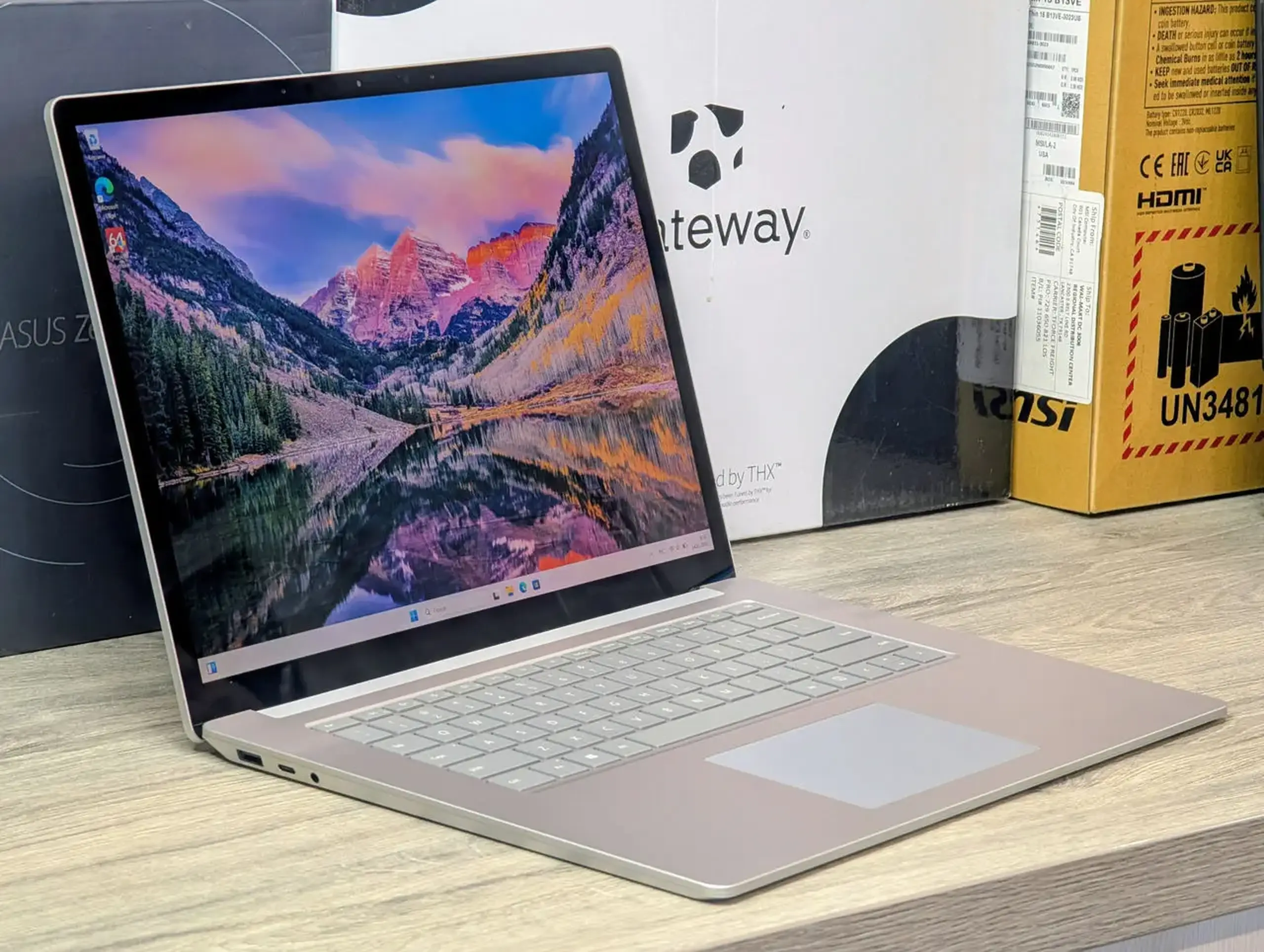 Microsoft Surface Laptop 3 | Intel Core i5-1035G7 | 8GB RAM | 256GB SSD | 15.0" 2.5K Touch