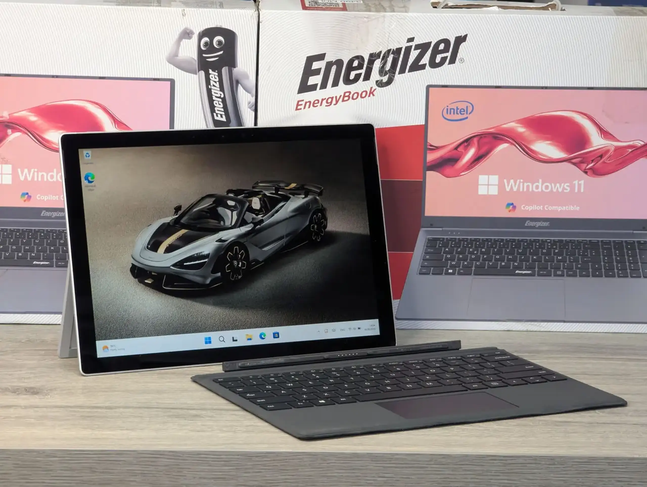 Microsoft Surface Pro 7+ | Intel Core i5-1135G7 | 8GB RAM | 256GB SSD | 12.3" 2.7K Touch
