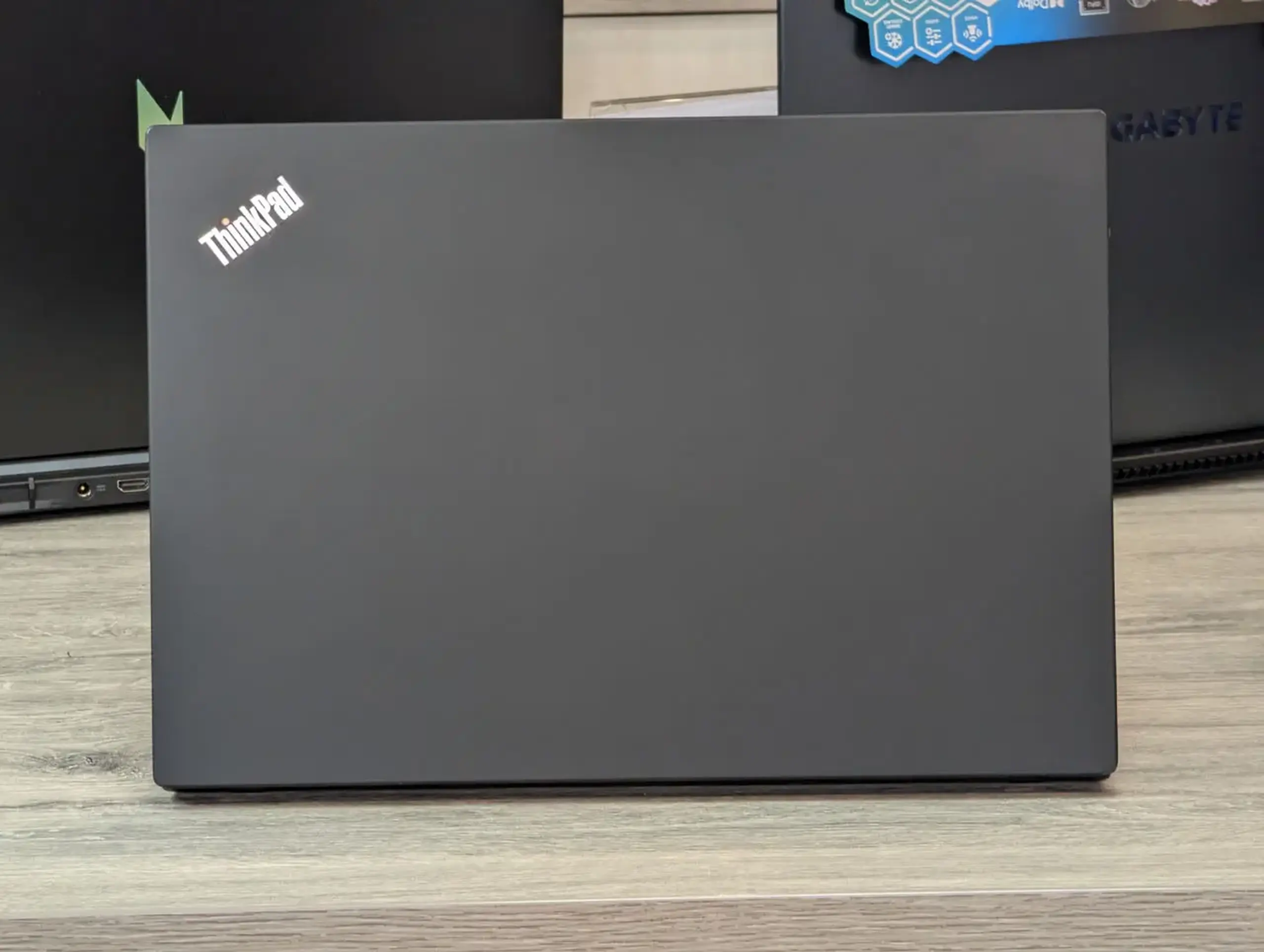 Lenovo ThinkPad T14 Gen 2 | Touchscreen | Intel Core i7-1185G7 | 16GB RAM | 256GB | 4G Module | 14.0" FHD IPS