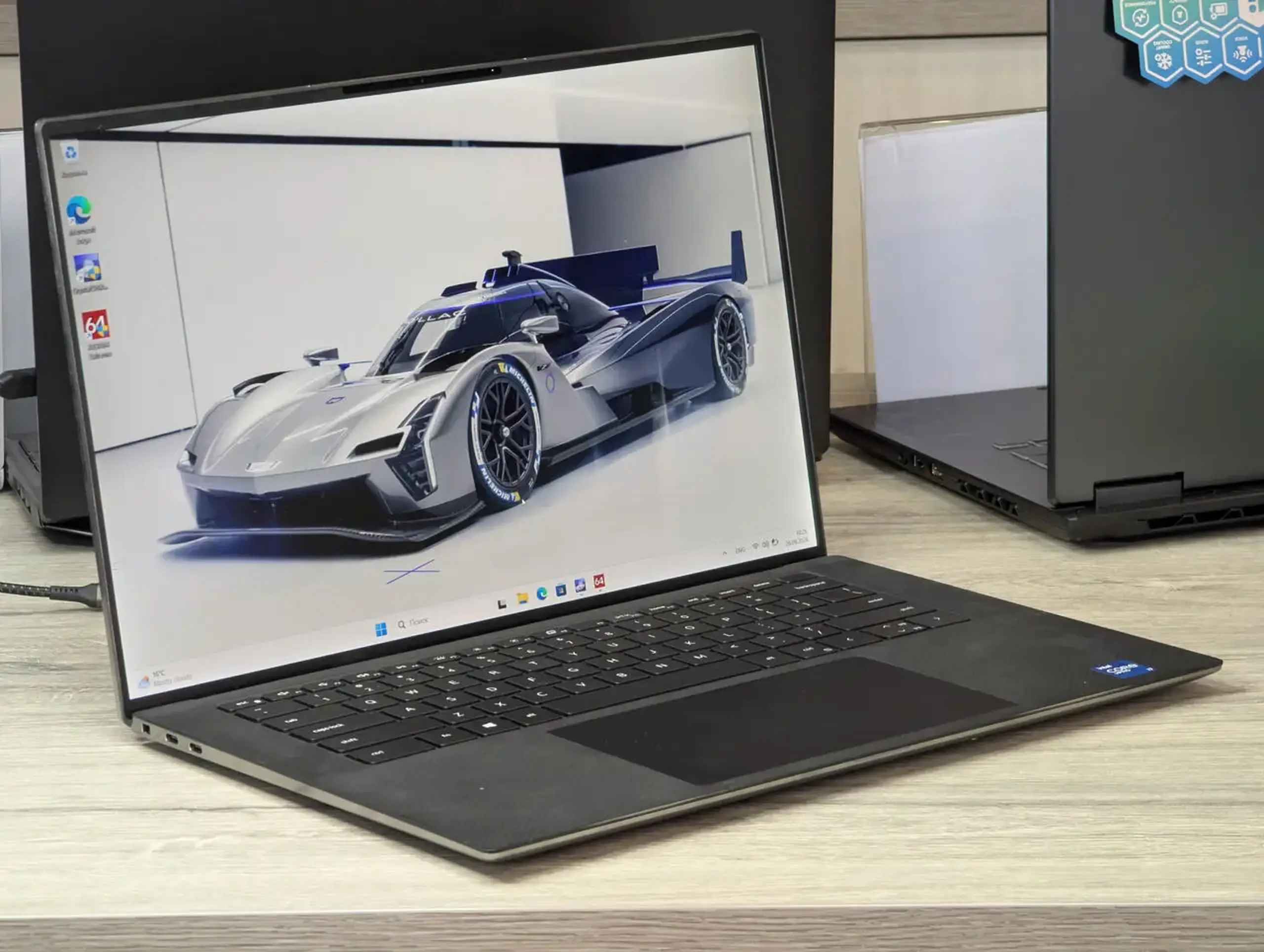 Dell Precision 5560 | Intel Core i7-11850H | 32GB RAM | 512GB | NVIDIA T1200 | 15.6" FHD+