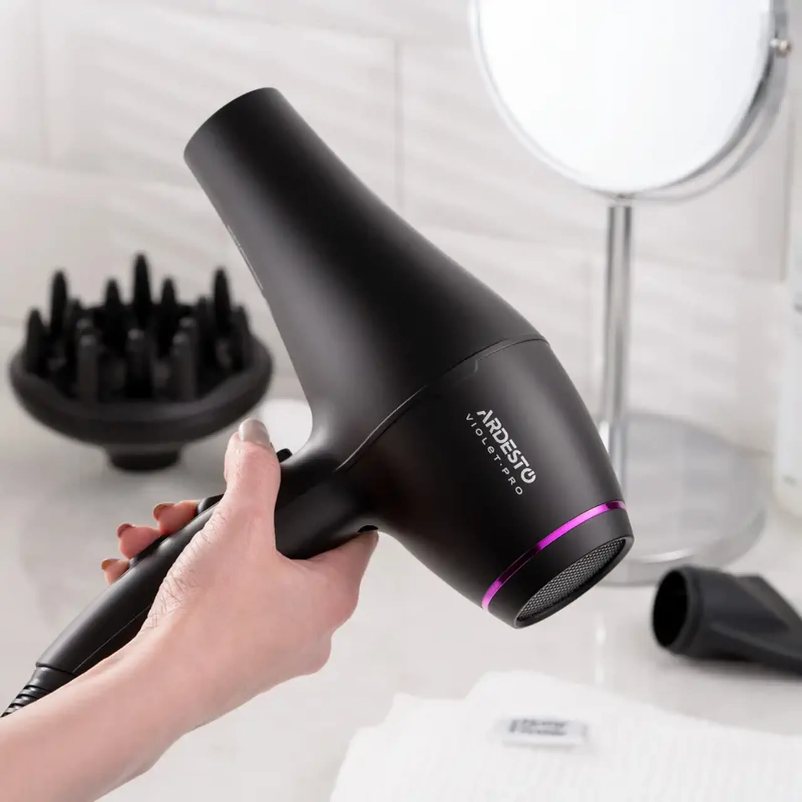 Uscător de păr Ardesto HD-Y222PRO, 2200W, Negru