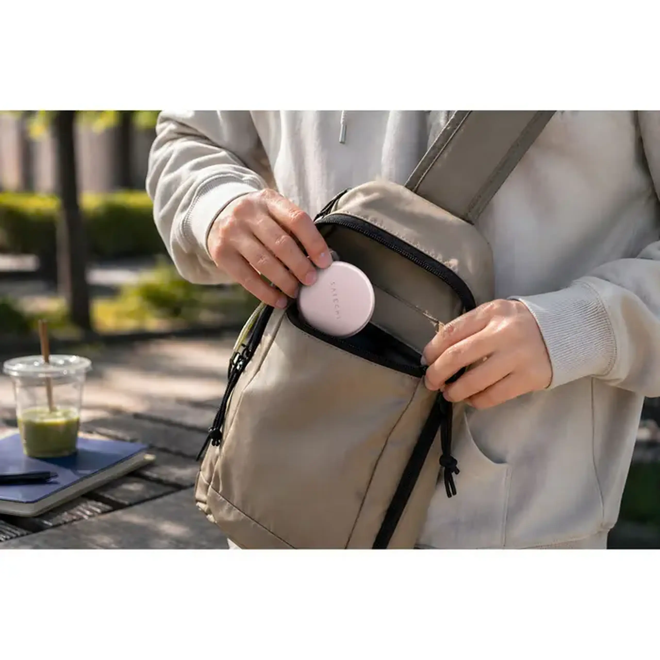 Satechi OntheGo™ 5-in-1 Multiport Blush, USB-C Host, USB-C PD60W, USB-C 3.2Gen1, USB-A 3.2Gen1, SD