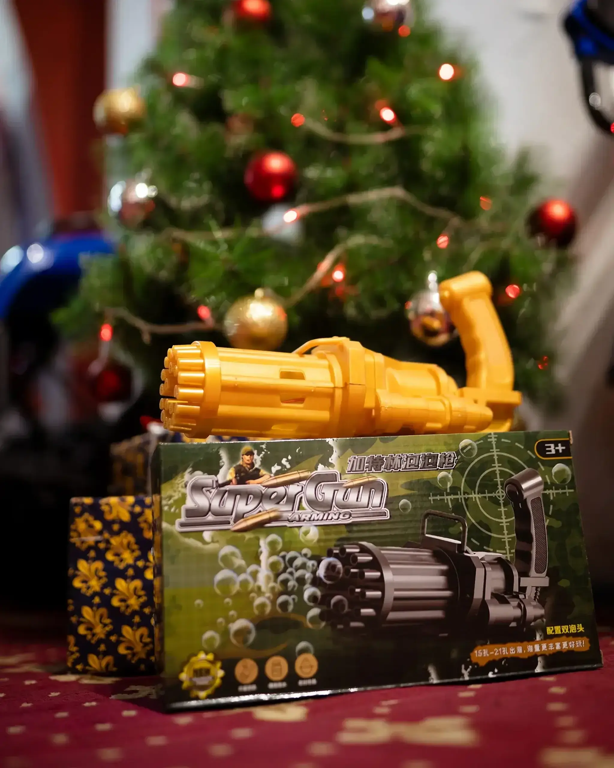 Pistol cu bule de săpun