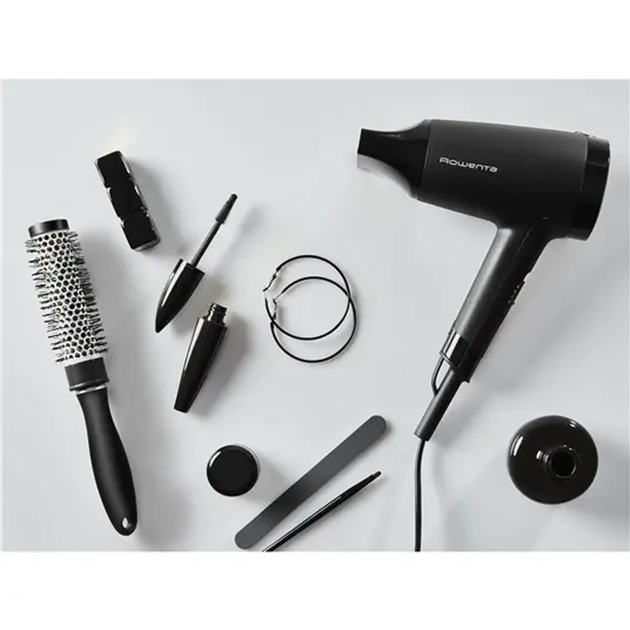 Uscator de par ROWENTA Express Style CV1801F0, 2 trepte de temperatura si putere, Tehnologia Effiwatts, 1600 W, concentrator, negru