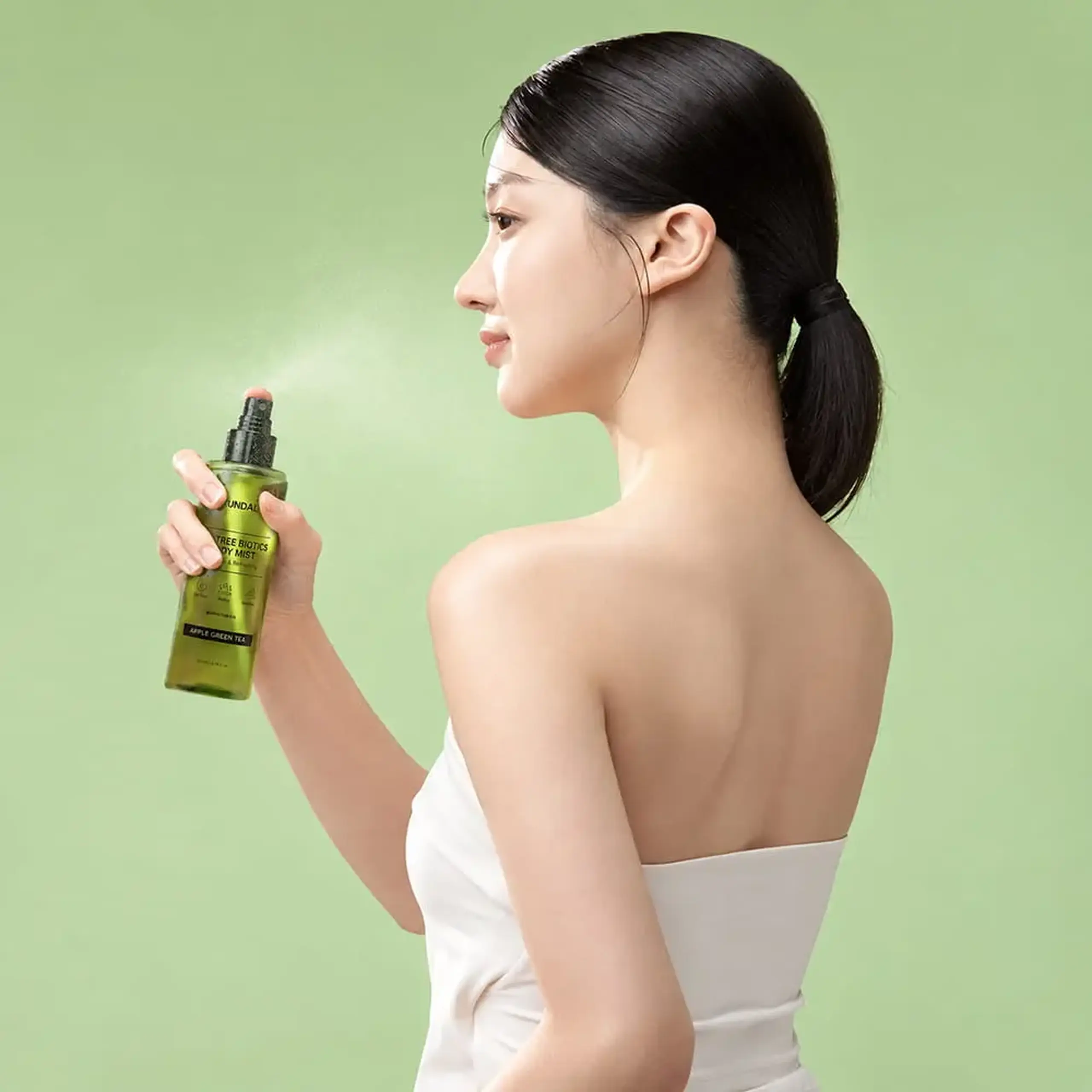 Mist pentru corp KUNDAL Tea Tree Biotics Clear Body Mist 200 ml – Apple Green Tea