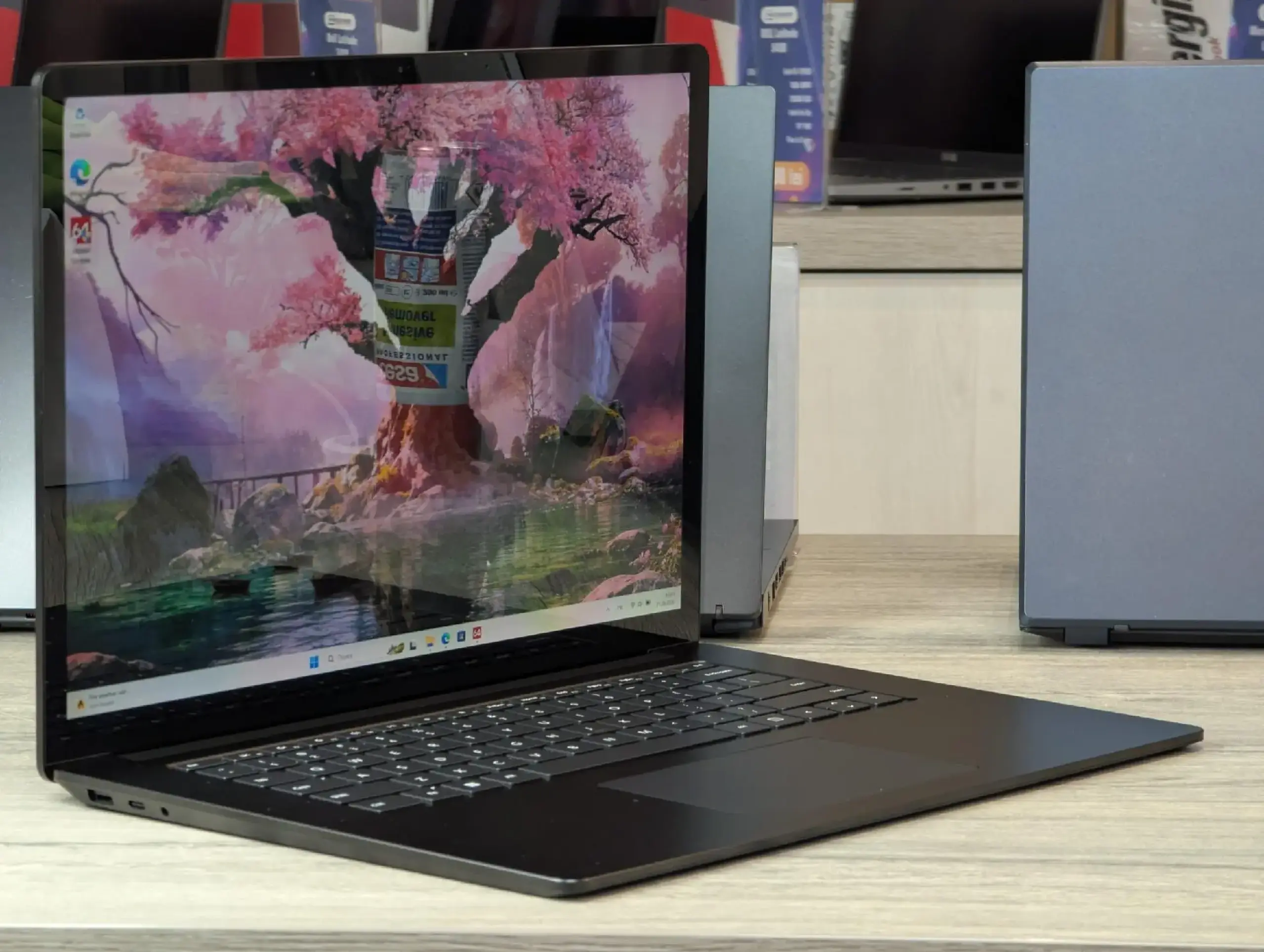 Ca nou! Microsoft Surface Laptop 4 15" | Intel i7-1185G7 | 32GB RAM | 1TB SSD | Touch