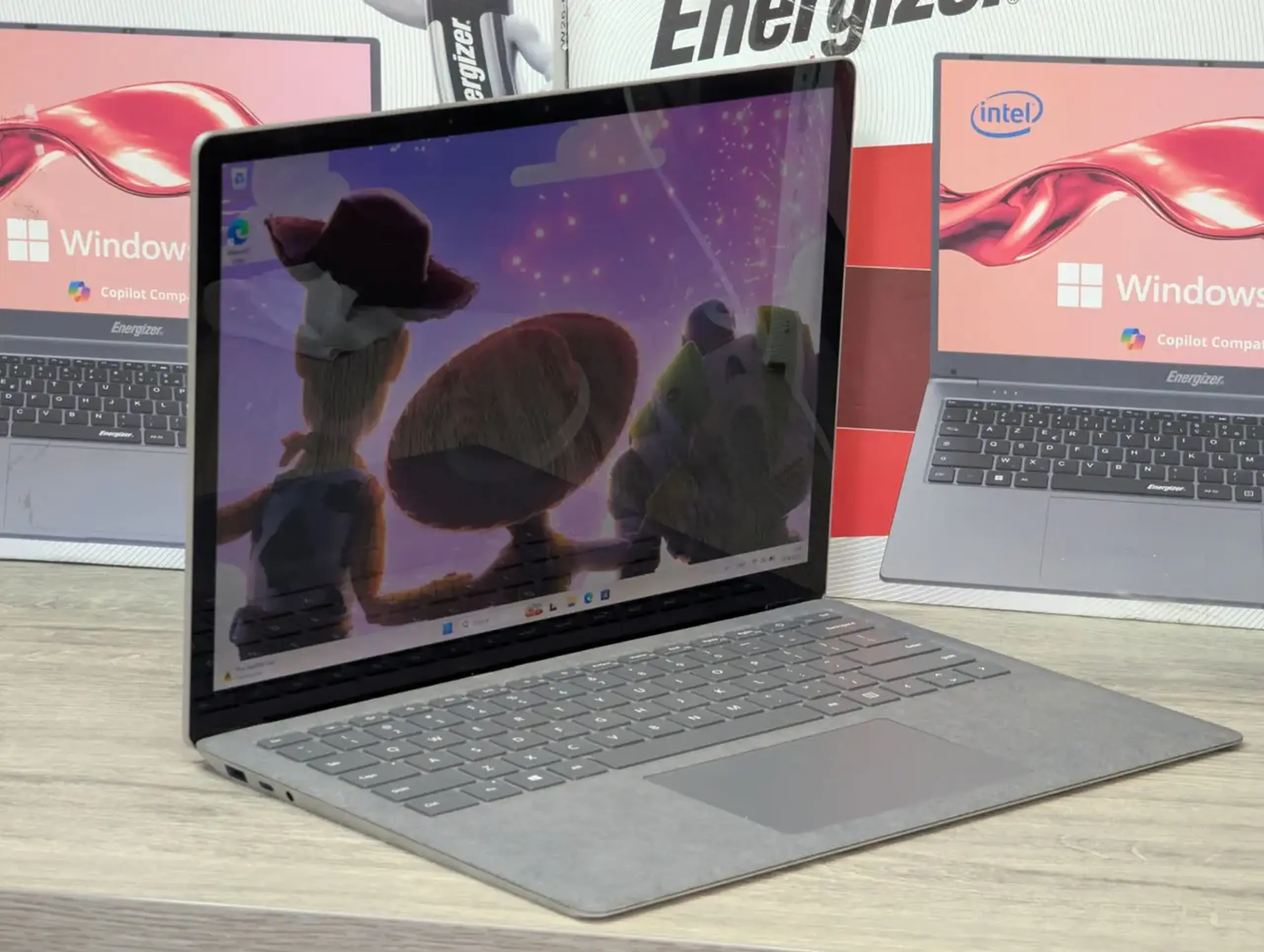 Microsoft Surface Laptop 4 | AMD Ryzen 5 | 16GB | 256GB | AMD Radeon | 13.5" Touch