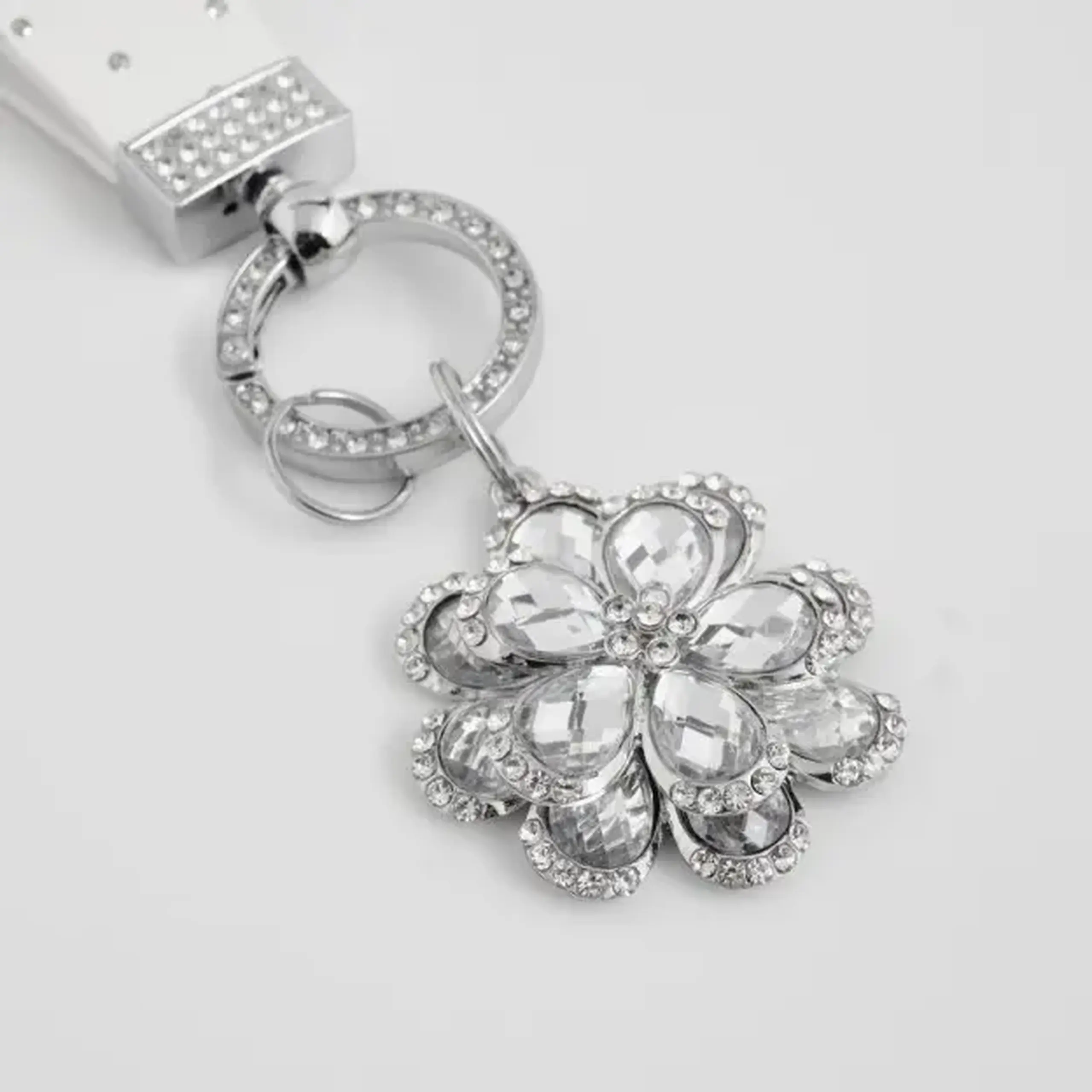Breloc FLOWER