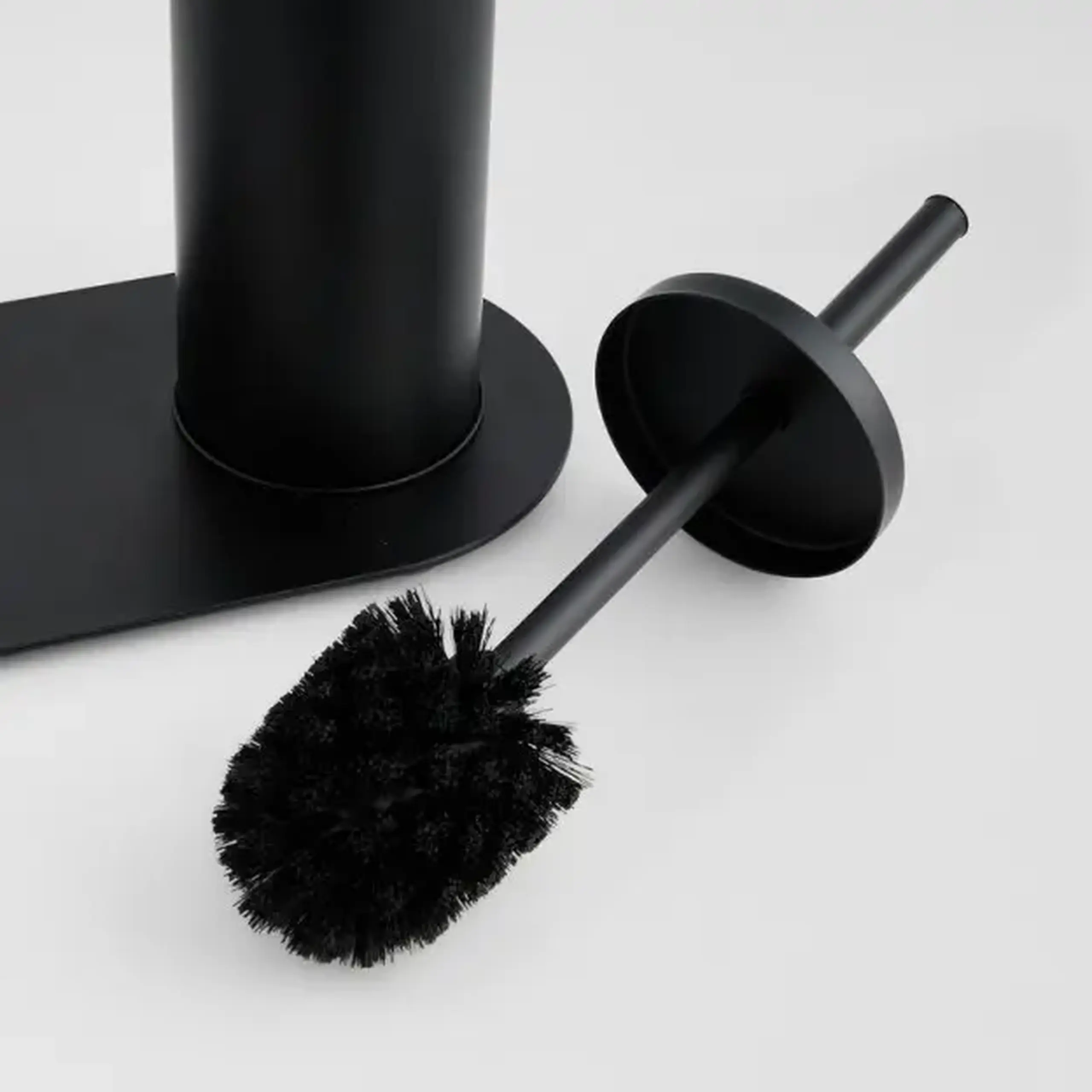 Perie WC cu suport hartie BLAKKO