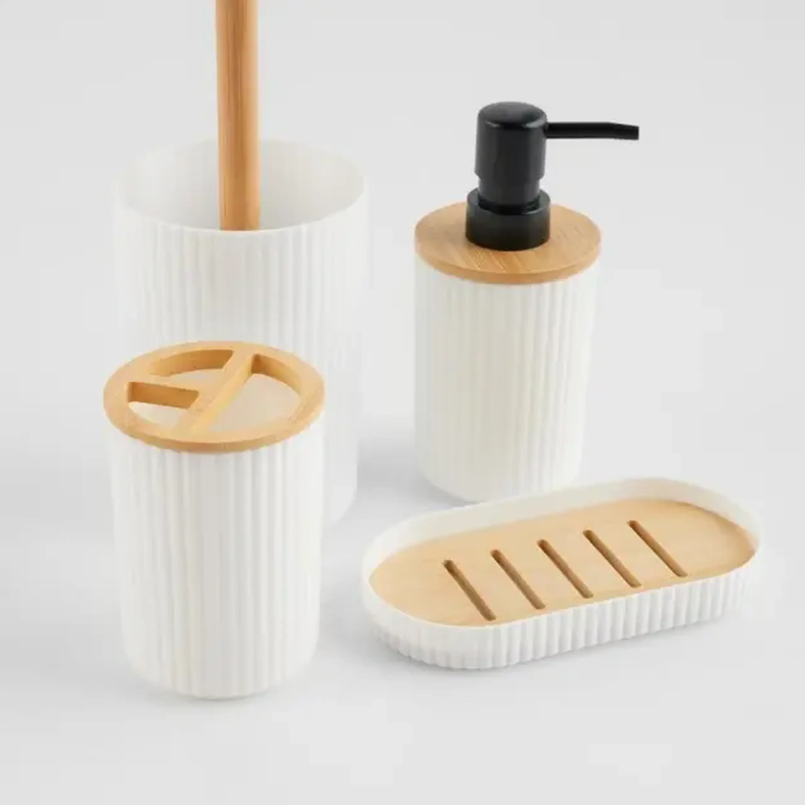 Set pentru baie GARDELIA