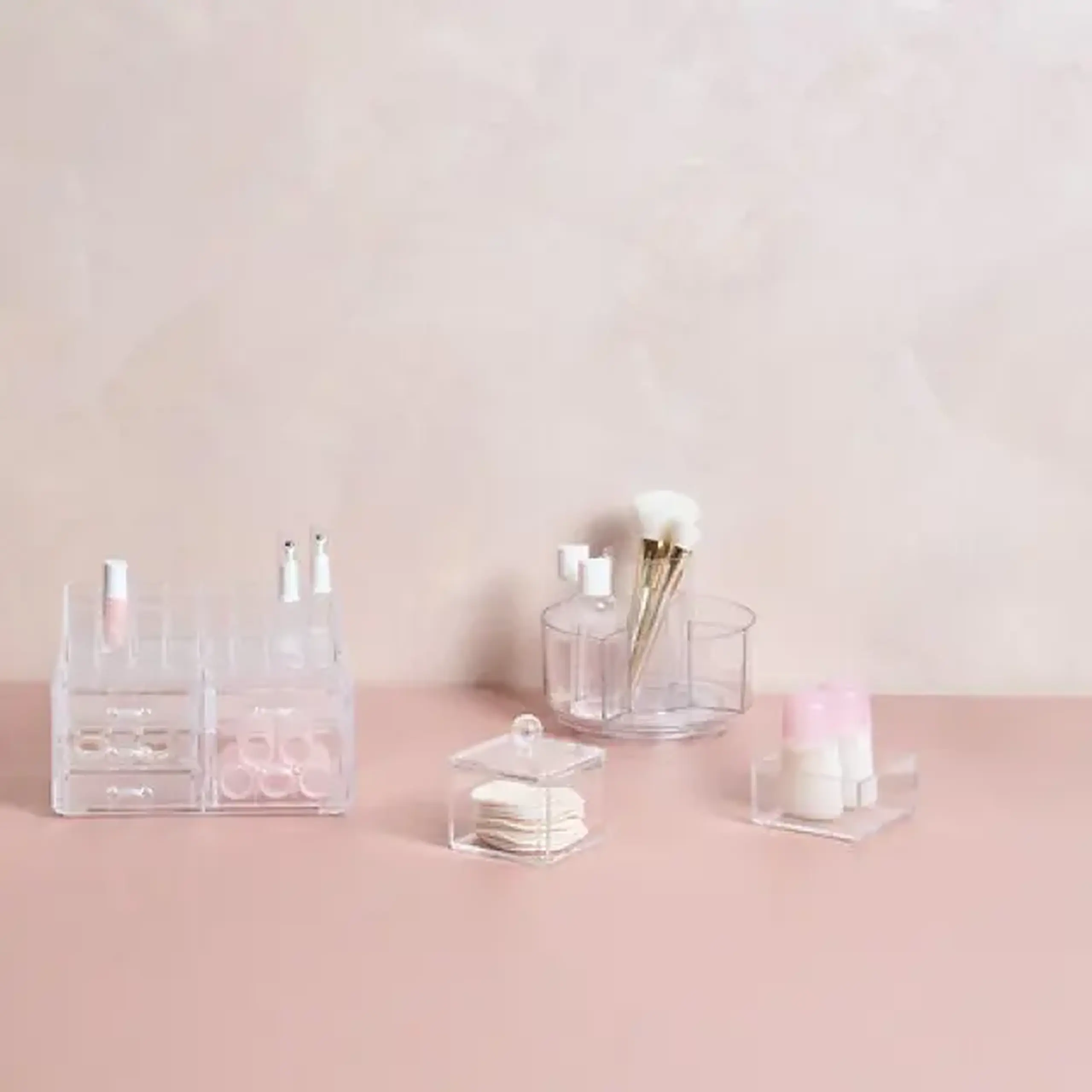 ORGANIZATOR