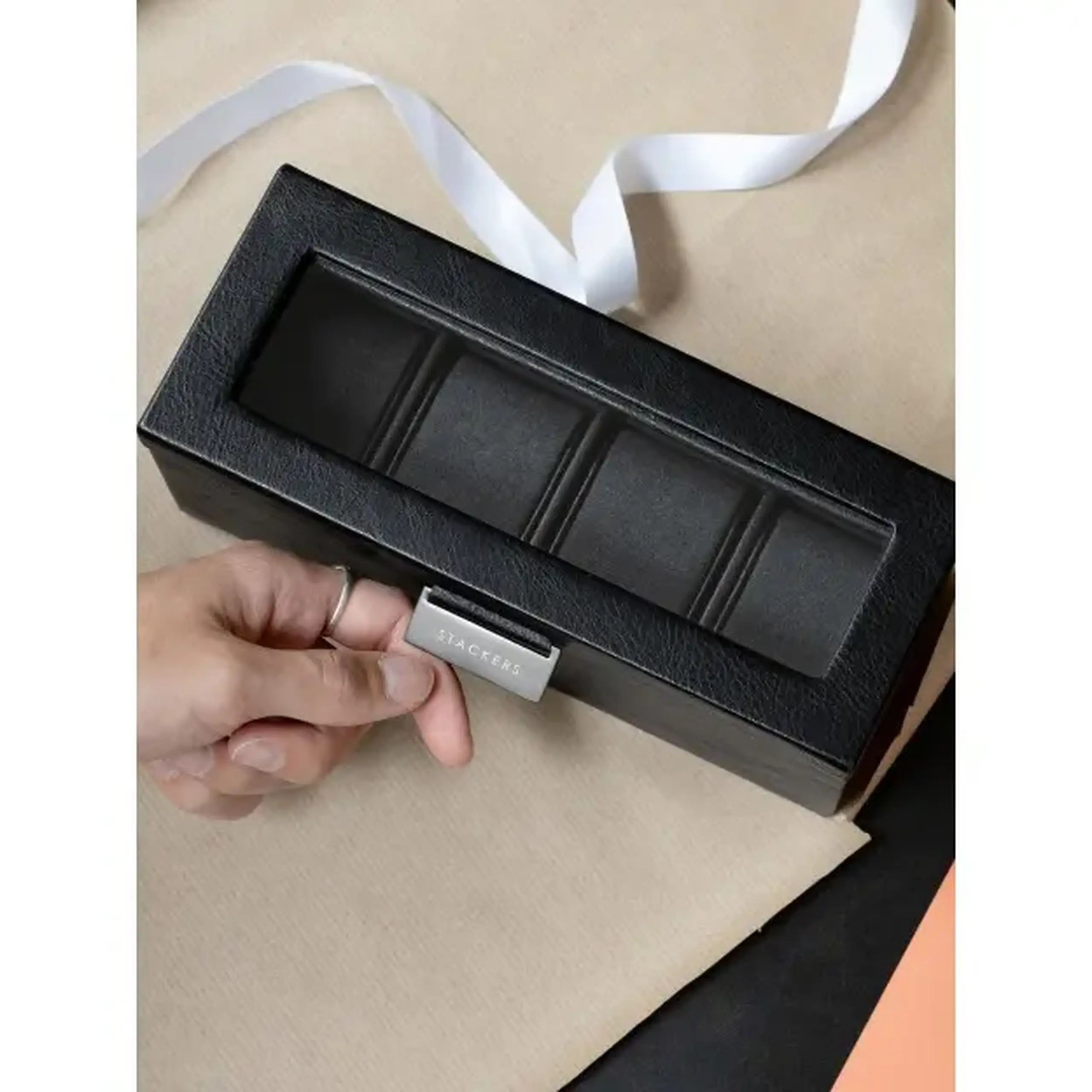Cutie pentru ceasuri cu 4 secțiuni Black