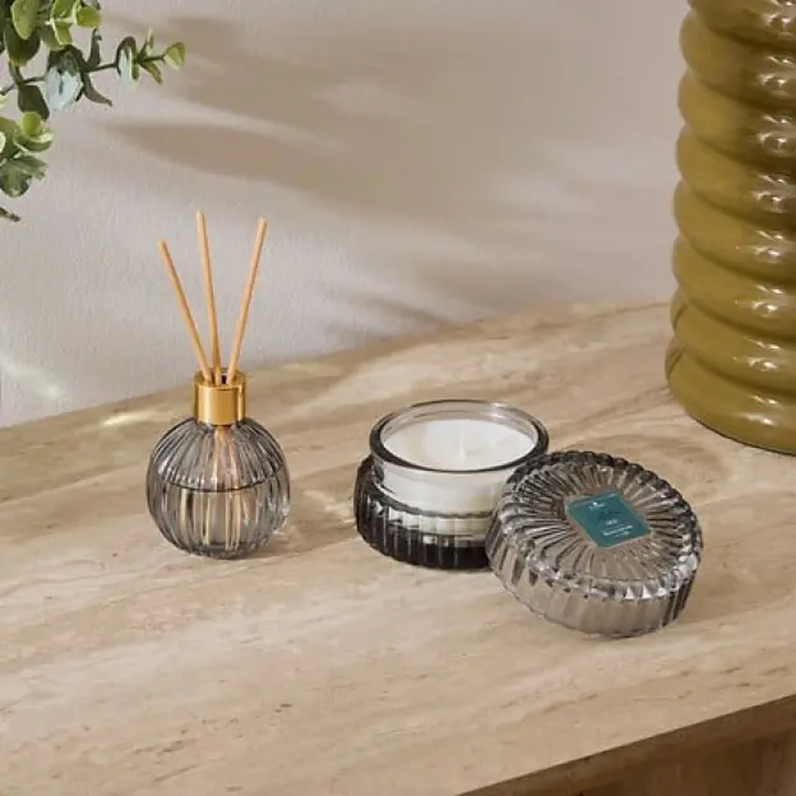 Set difuzor arome cu lumânare GIFTBOX