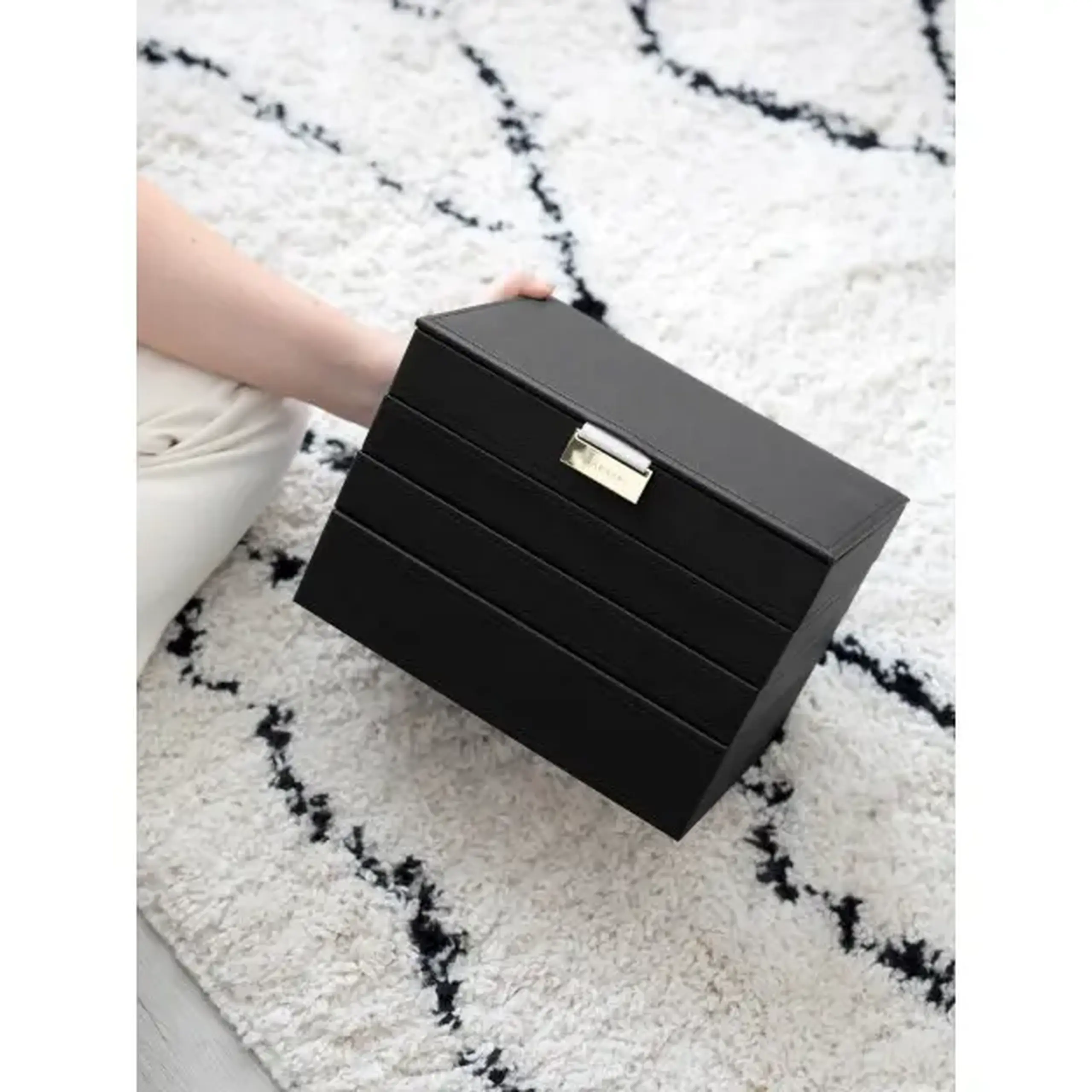 Set 4 cutii pentru bijuterii CLASSIC negru