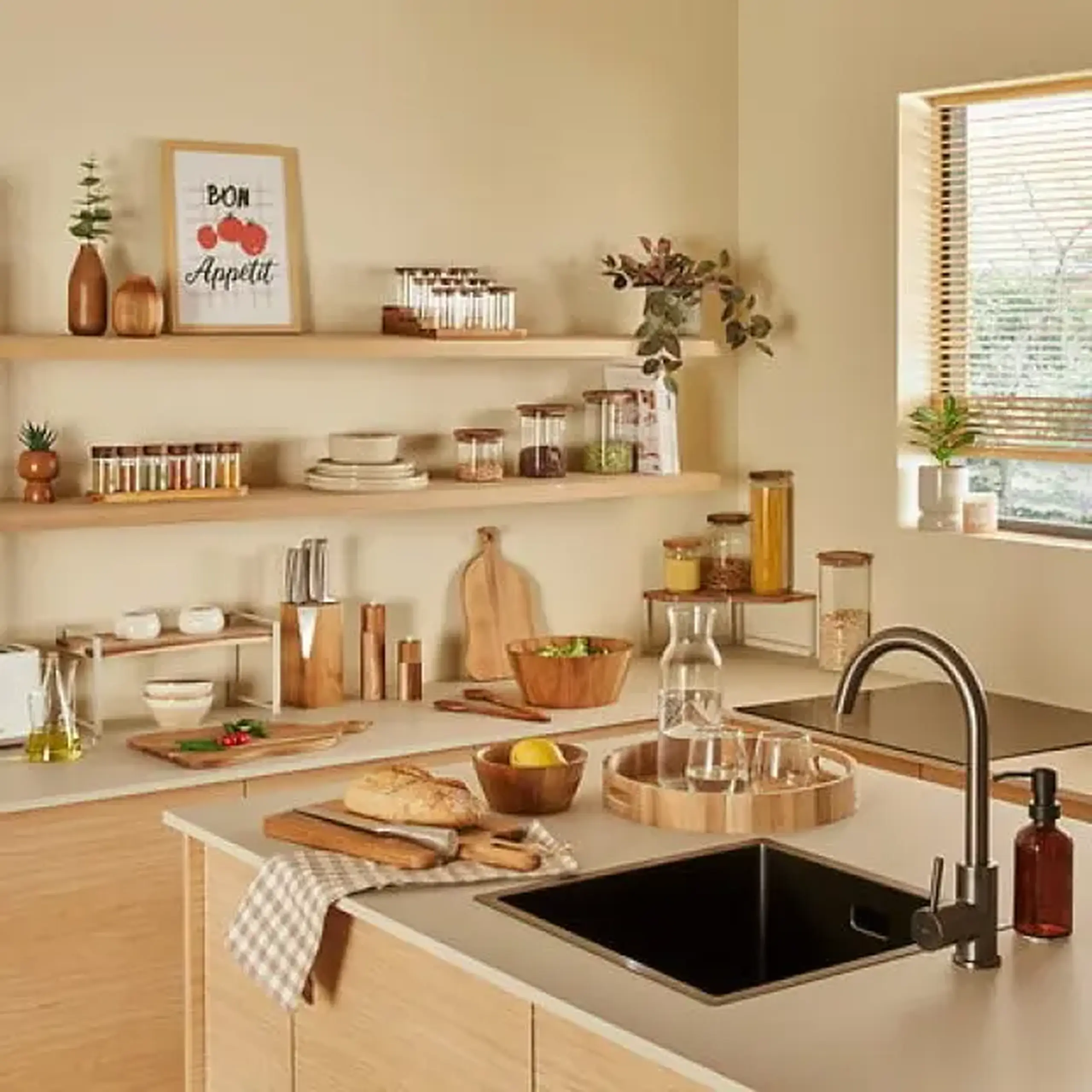 SET 6 RECIPIENTE PENTRU CONDIMENTE CU SUPORT
