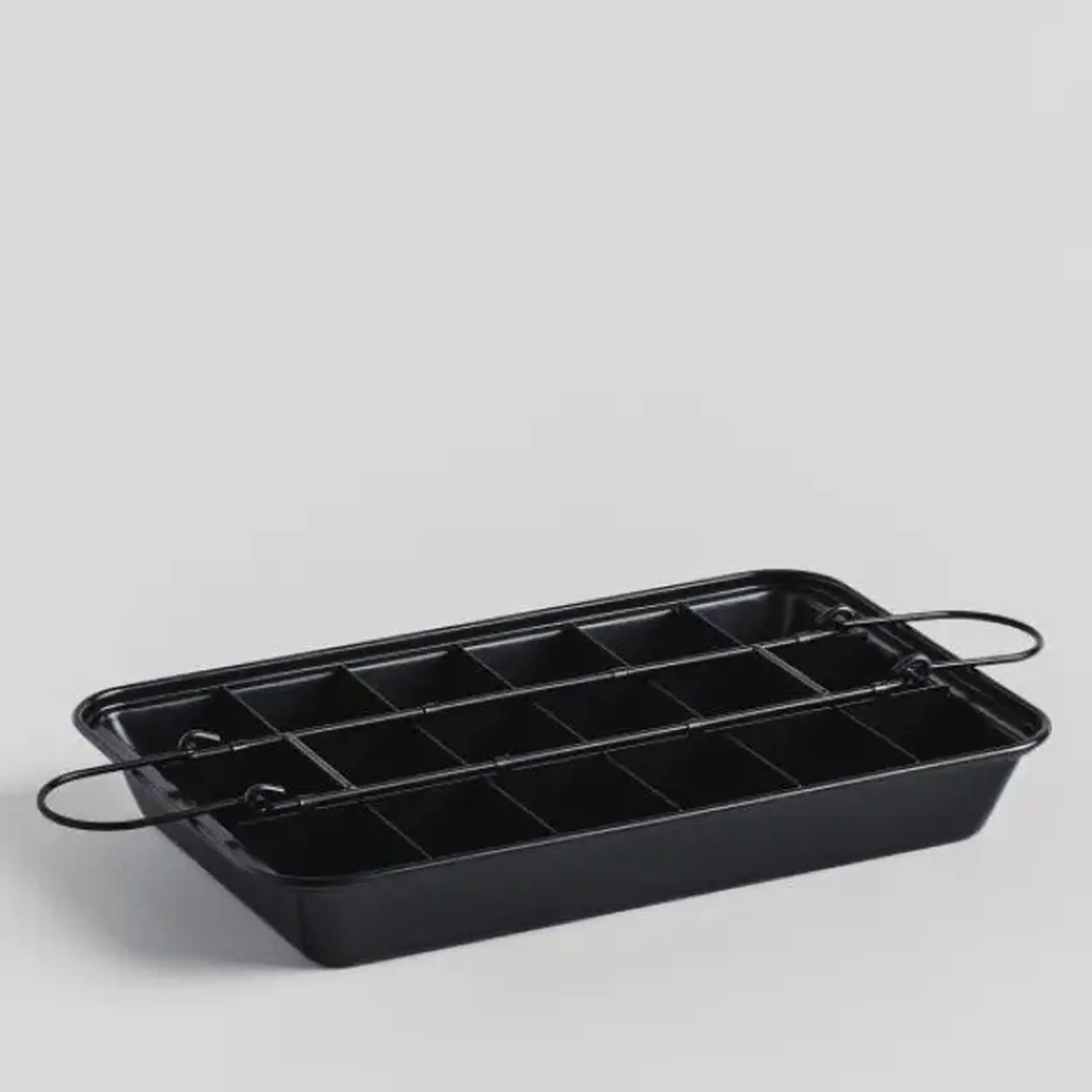 Formă pentru copt BROWNIE