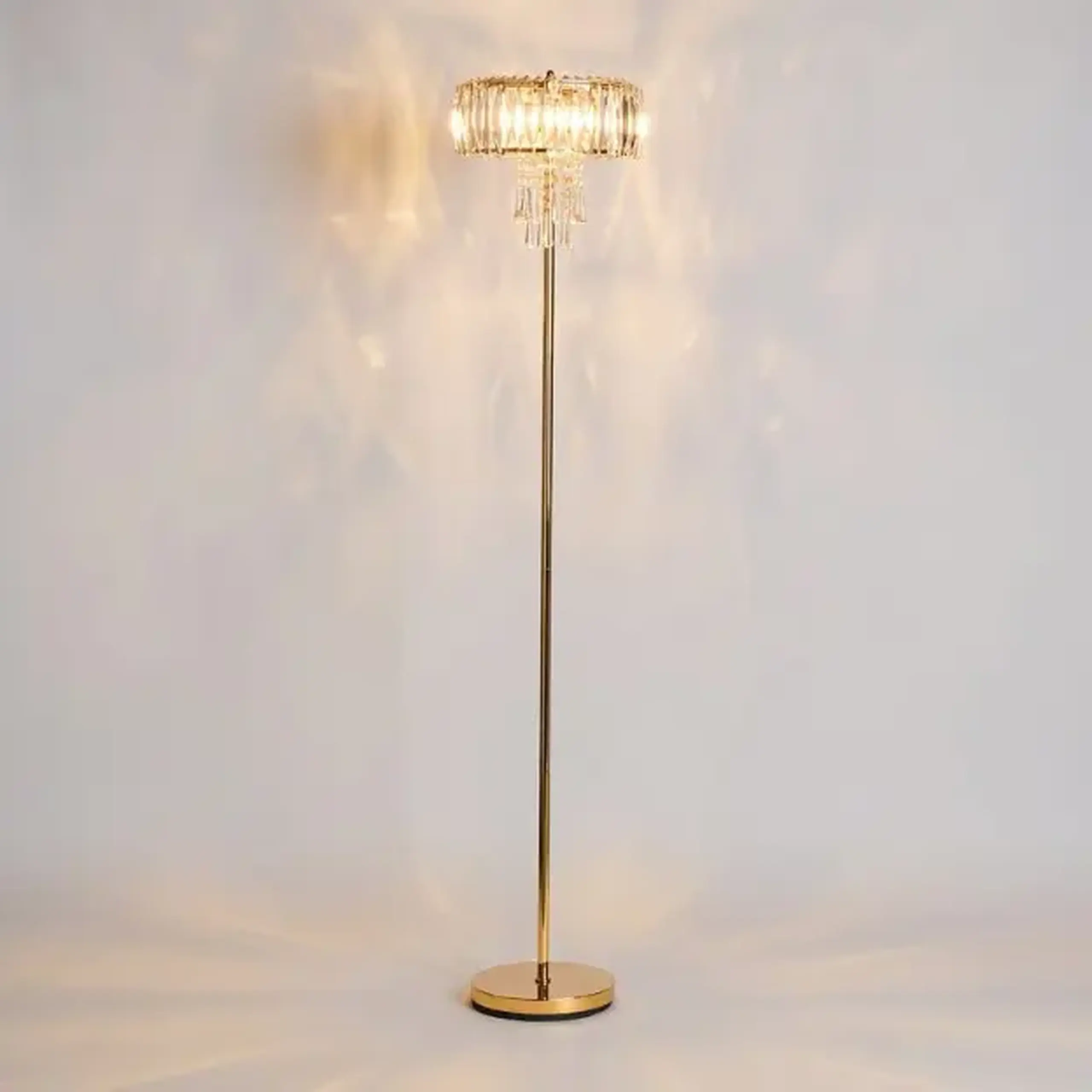 Lampadar ETIENETTO