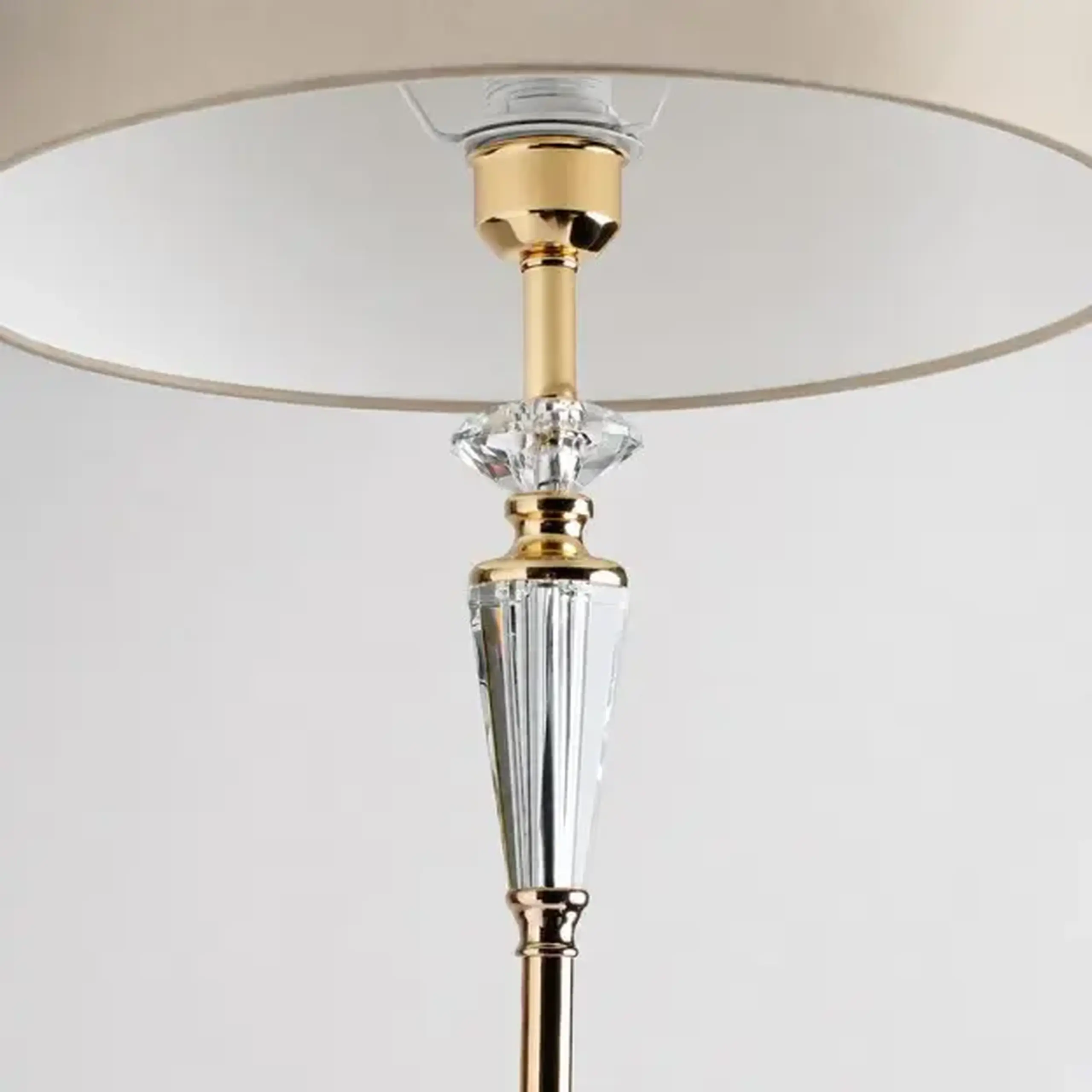 Lampadar NUSIMA