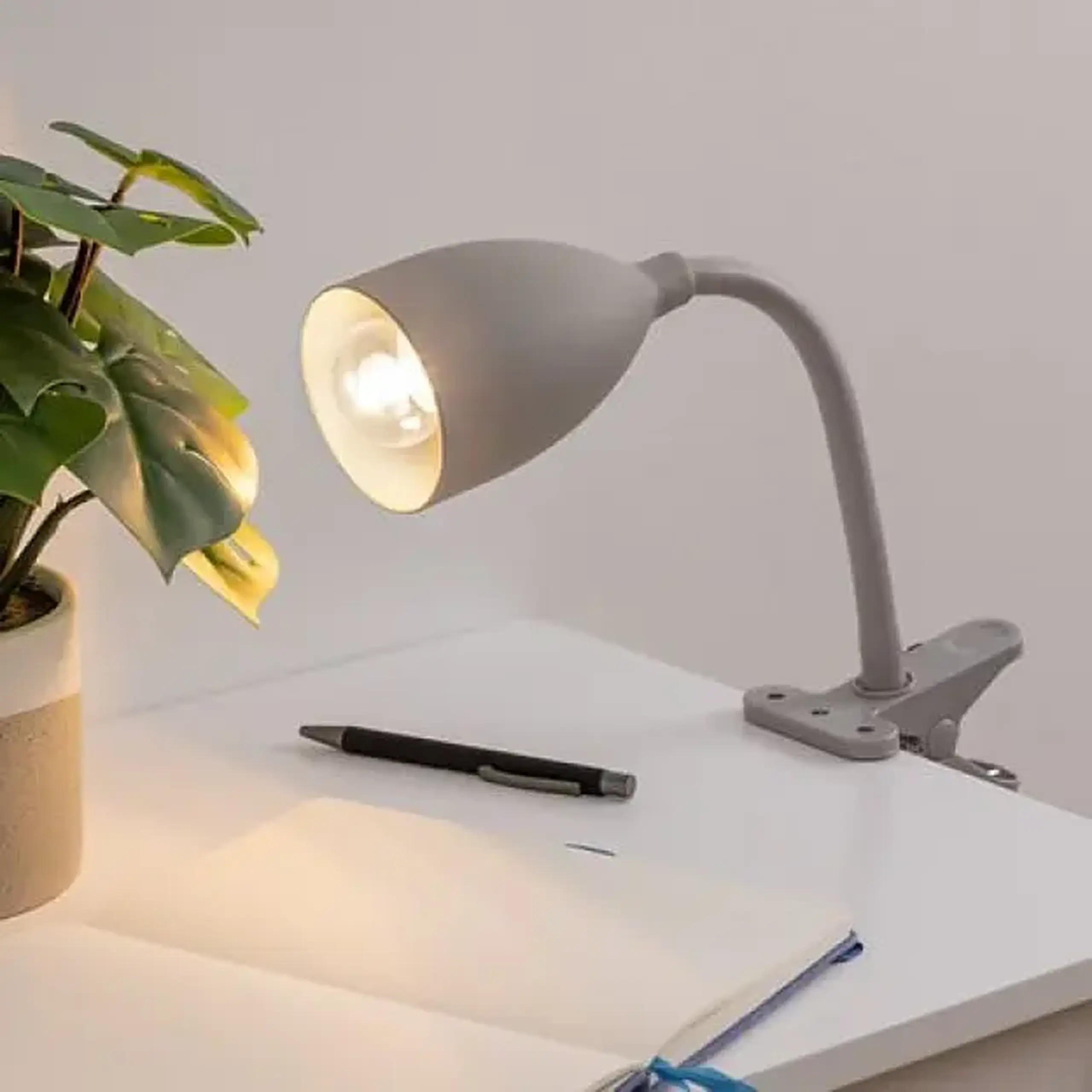 Lampă de masă SILY H43