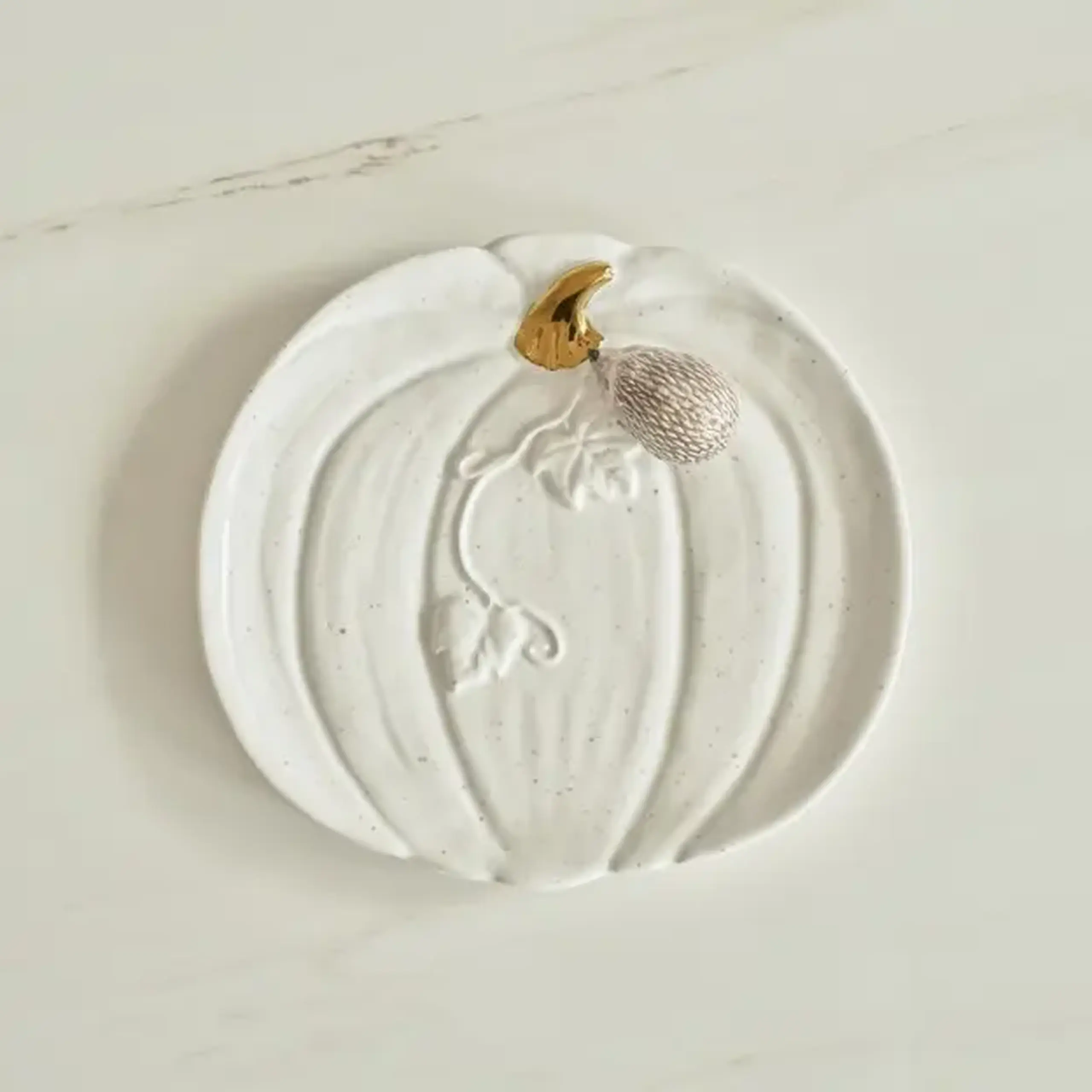 Platou decorativ HEDGIN