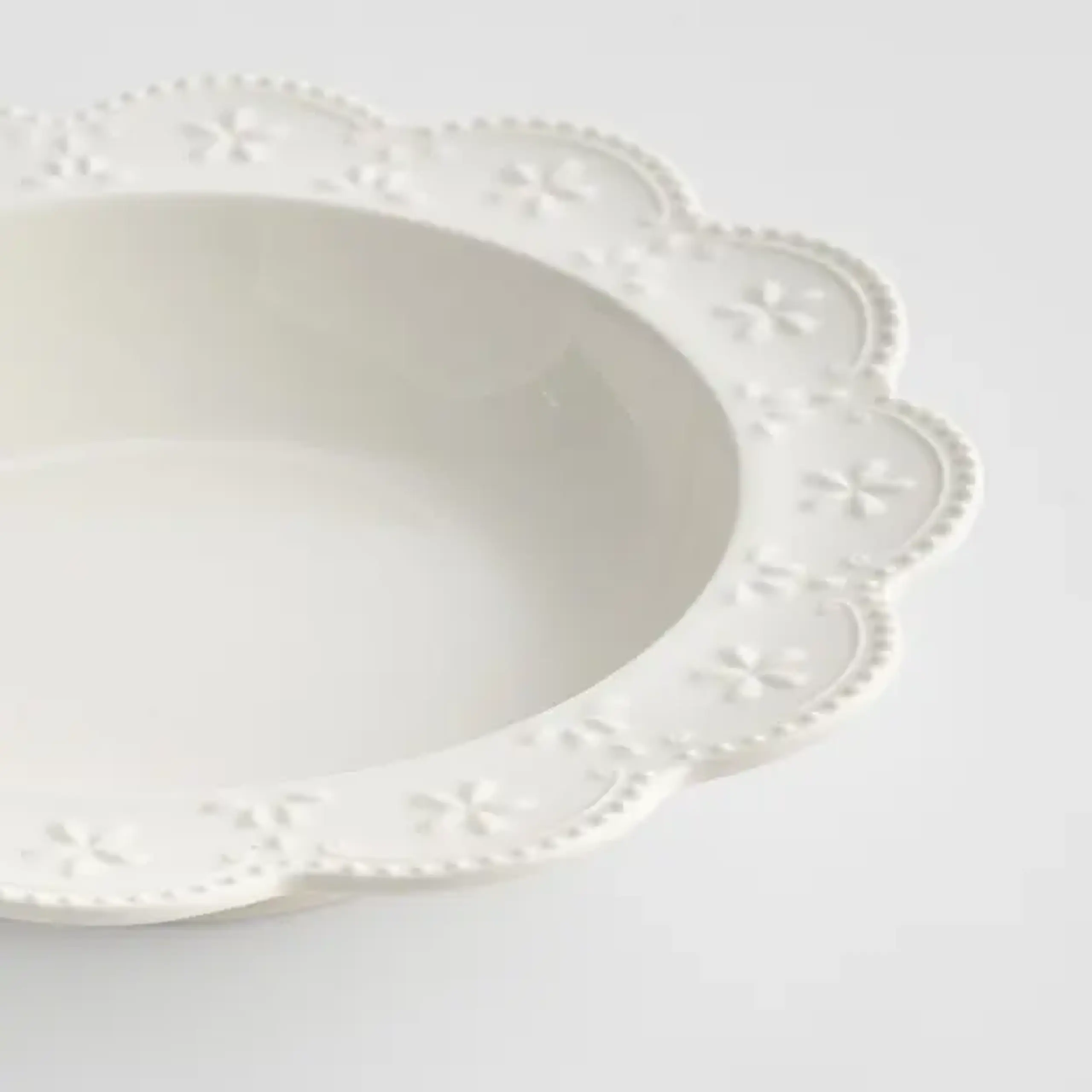 Farfurie adâncă LACE
