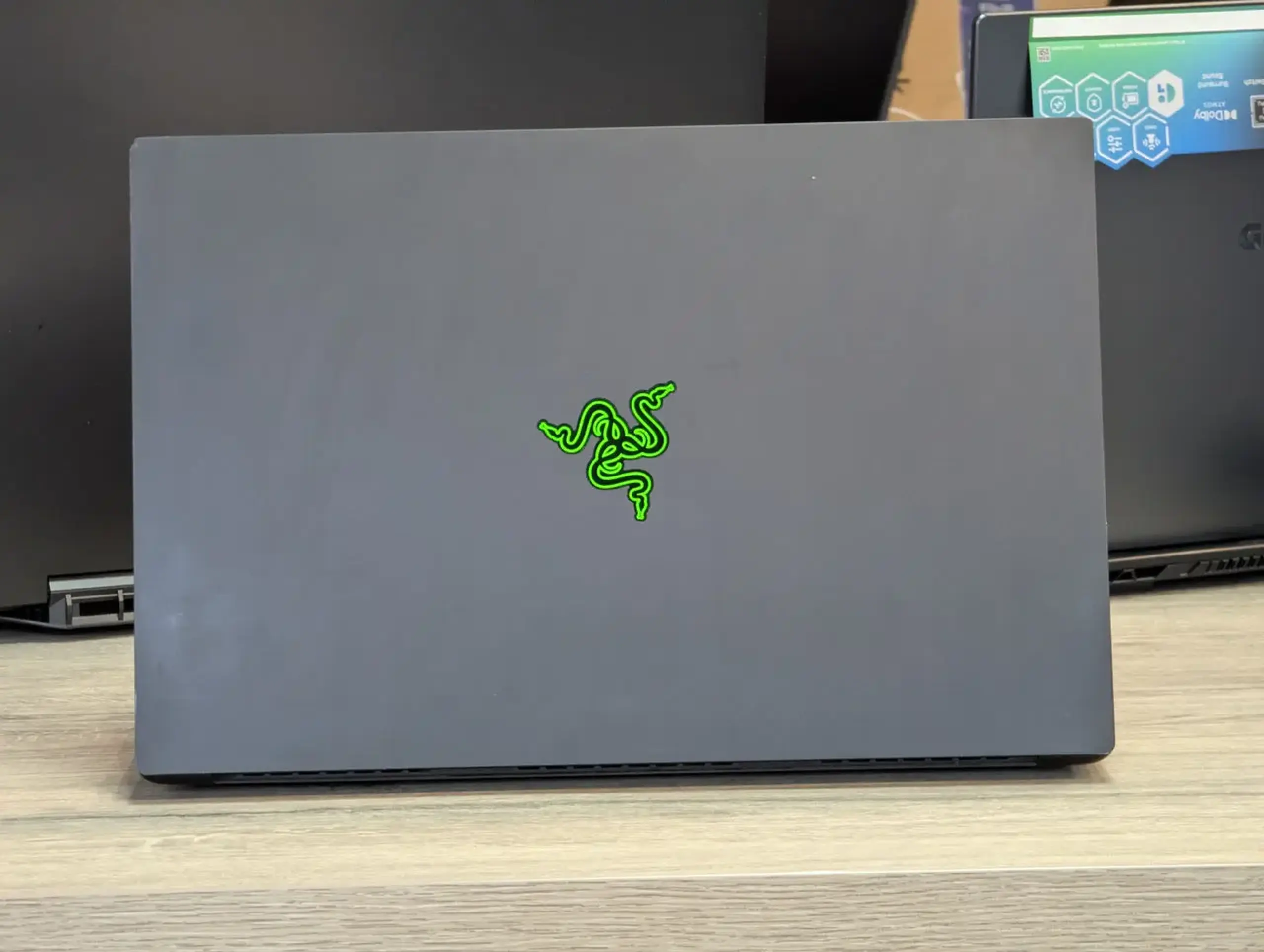 Ca nou! Razer Blade 15 (2020) | Intel Core i7-10750H | 16GB | 512GB | RTX 2070