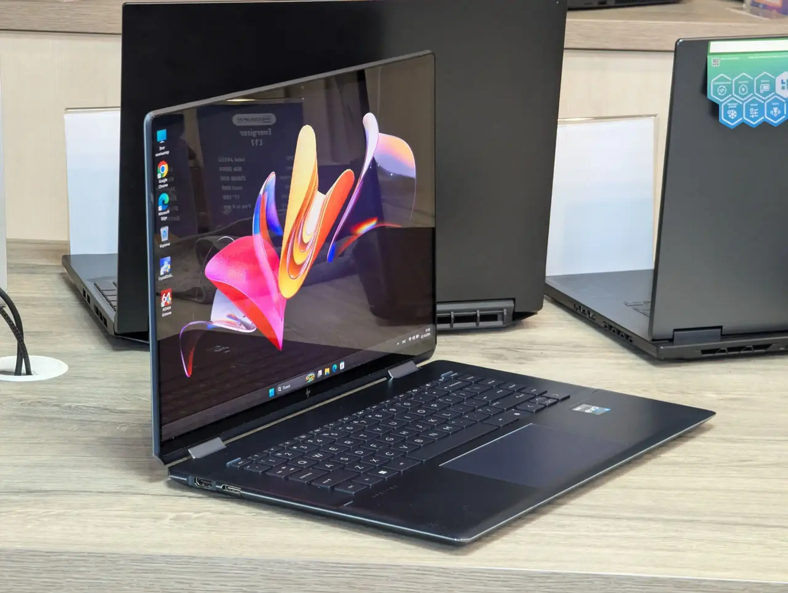 HP Spectre x360 16 | Intel Core i7-12700H | 16GB | 1TB | 16.0" 3K+ Touch 360°