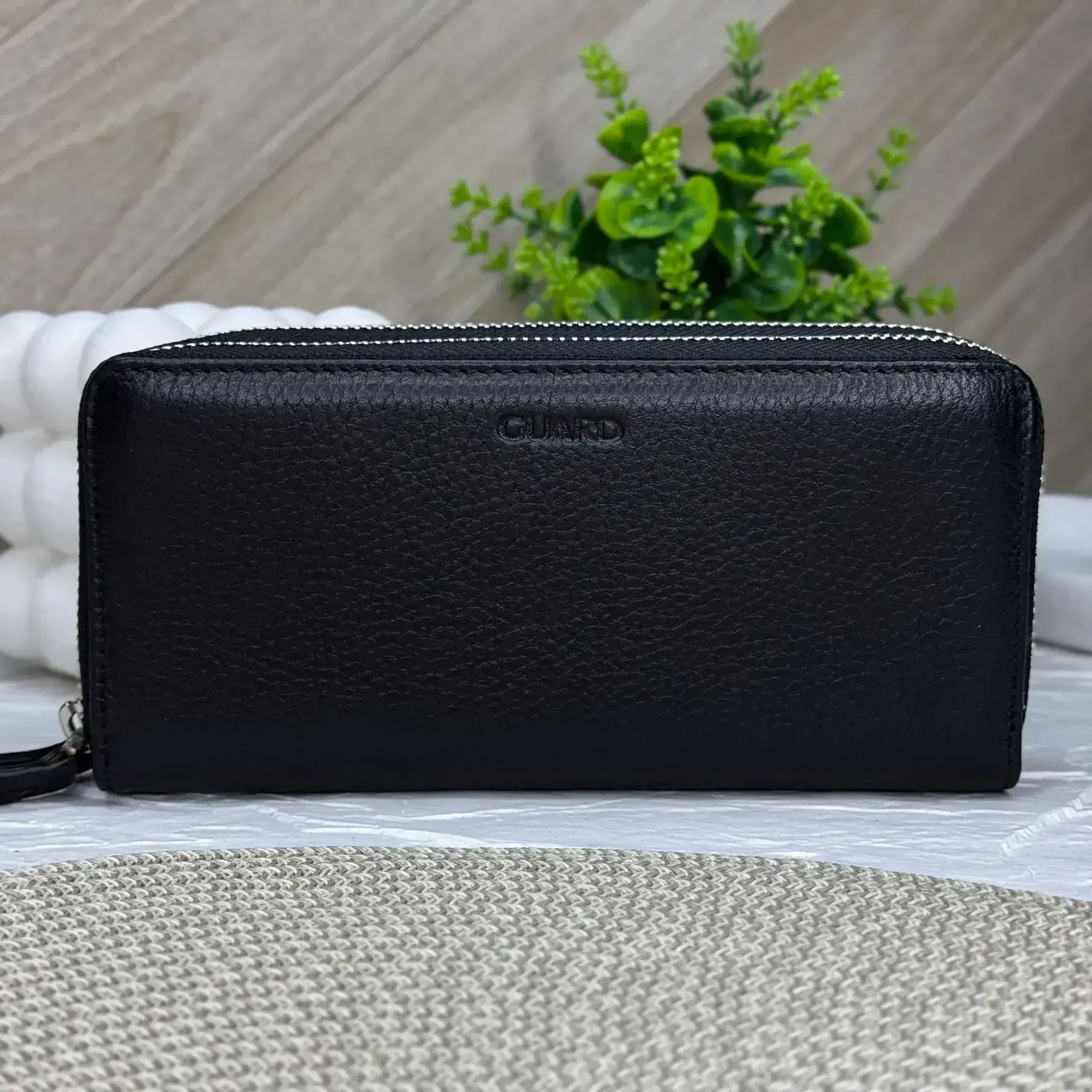 Portmoneul Guard 3050N
